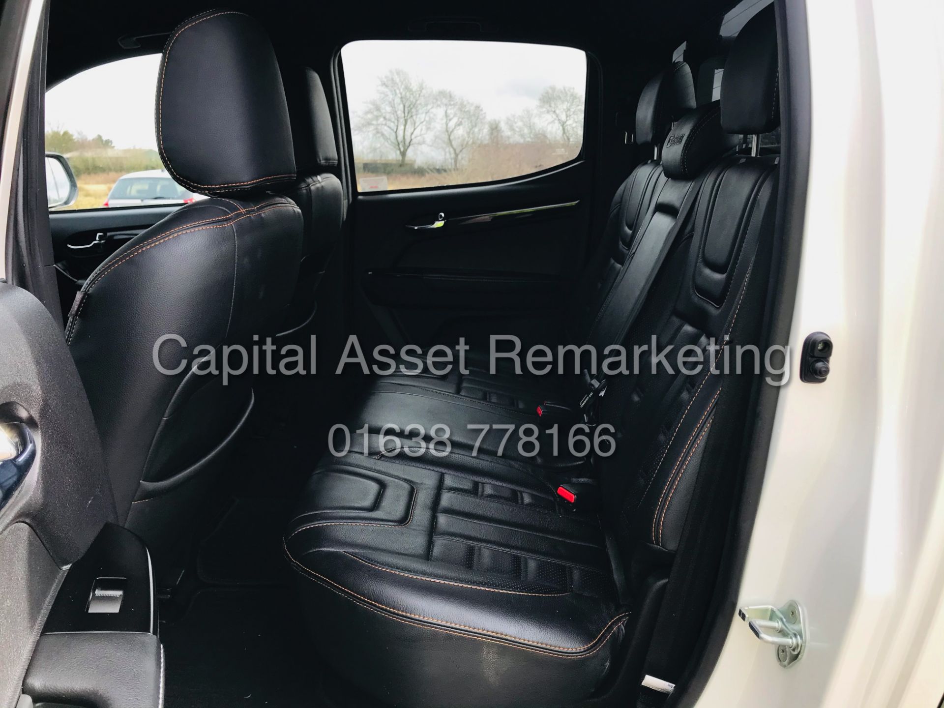 (On Sale) ISUZU D-MAX "BLADE" AUTO - 1 OWNER (2019 - EURO 6) LEATHER - SAT NAV *TOP SPEC* - Image 20 of 34