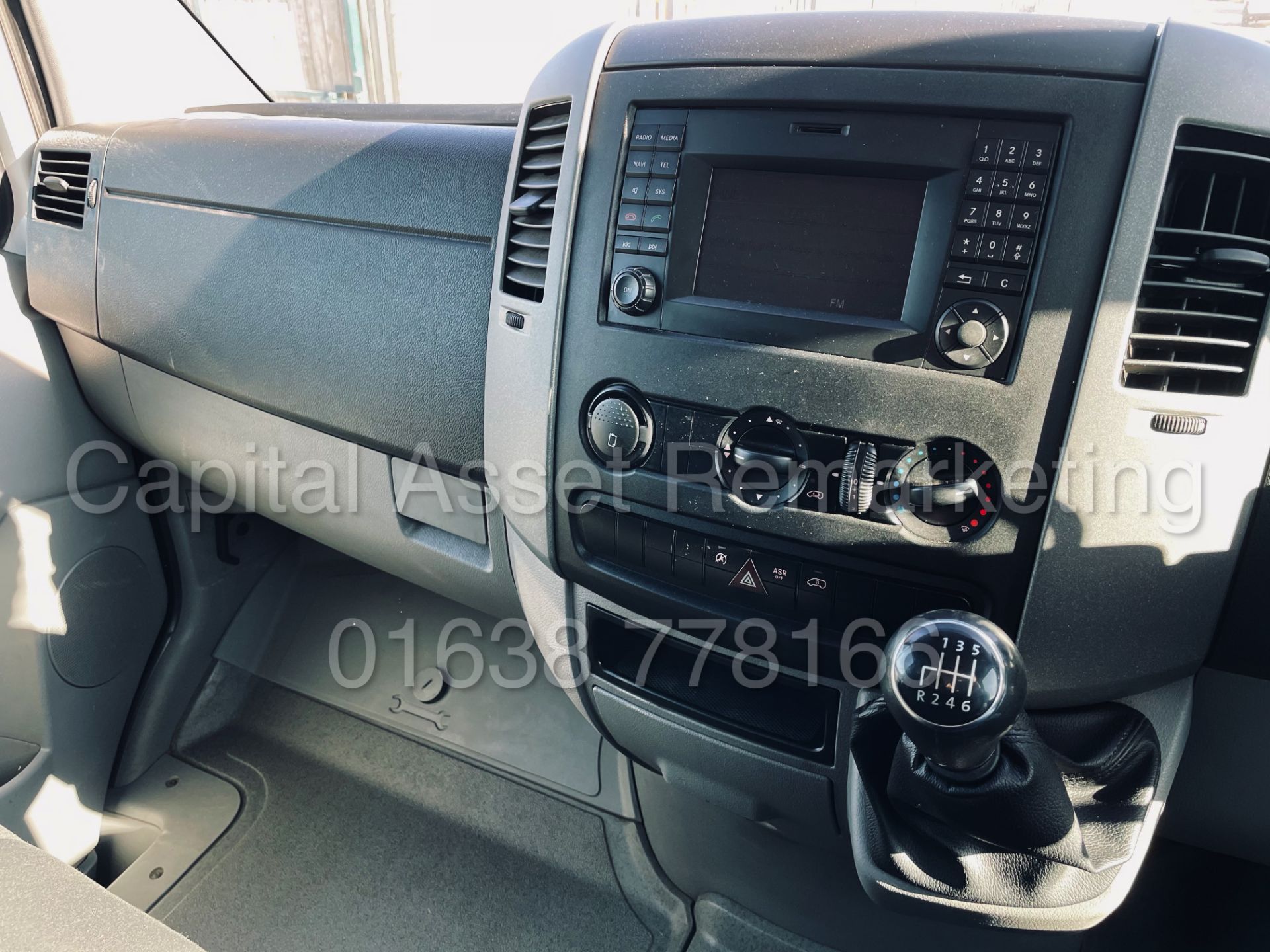 (On Sale) VOLKSWAGEN CRAFTER CR35 *LWB - CURTAIN SIDE / LUTON* (67 REG - EURO 6) '2.0 TDI - 6 SPEED' - Image 33 of 41