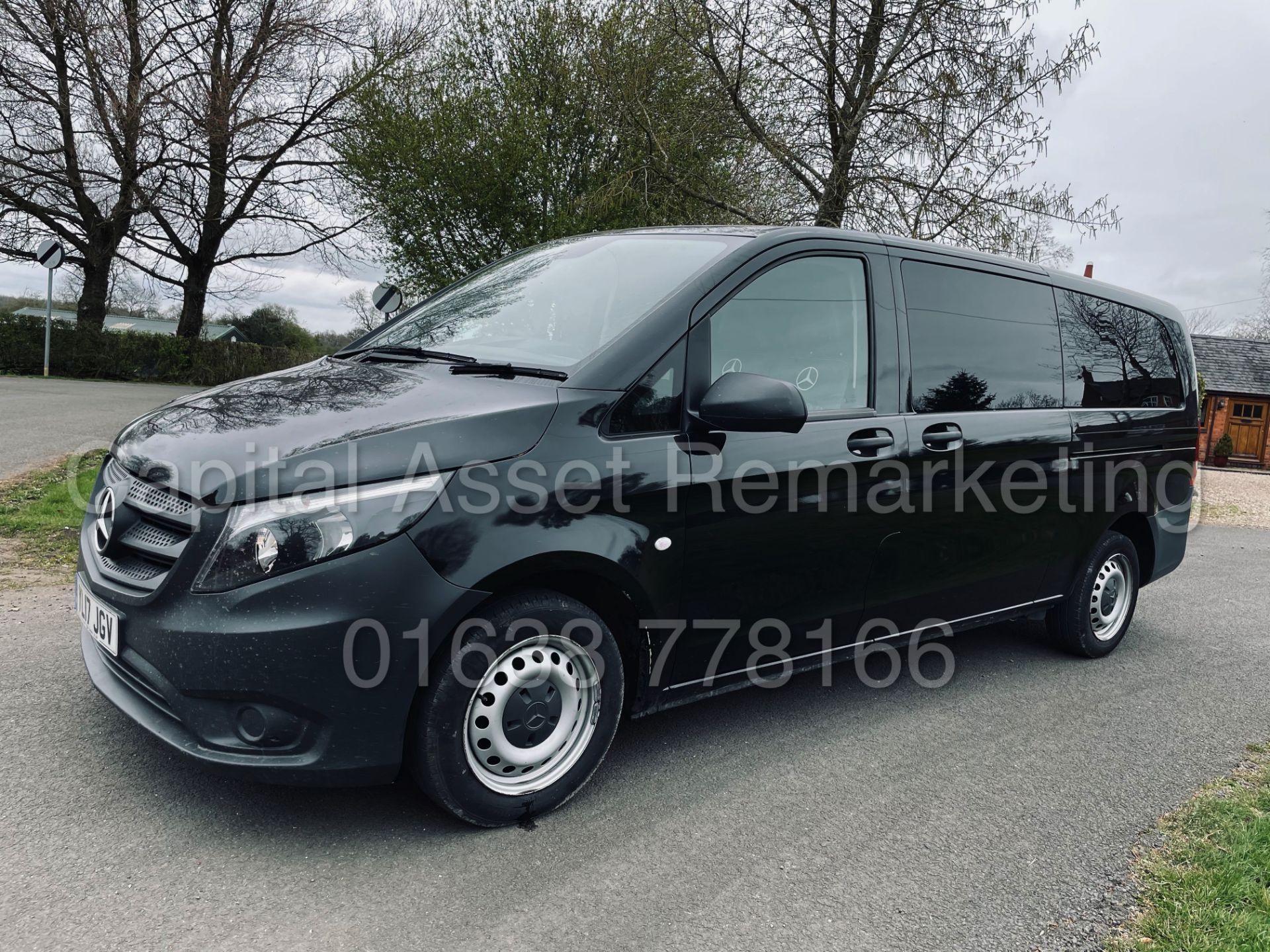 On Sale MERCEDES-BENZ VITO 114 BLUETEC *9 SEATER TOURER PRO / BUS* (2017 - EURO 6) *9G AUTO-LEATHER* - Image 7 of 48