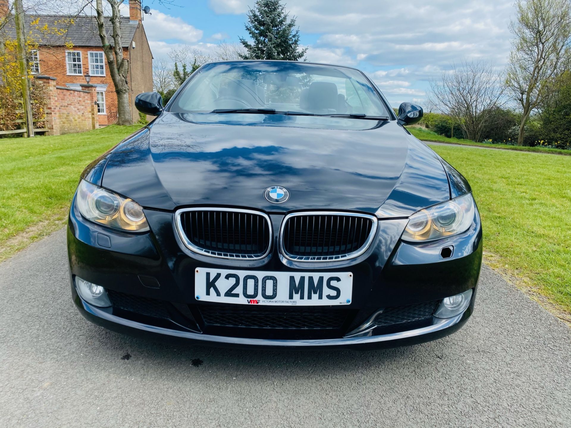 ON SALE BMW 320D "SPECIAL EDITION / HIGHLINE" *CONVERTIBLE* (2010 MODEL) LEATHER -ELEC ROOF *NO VAT* - Image 2 of 21