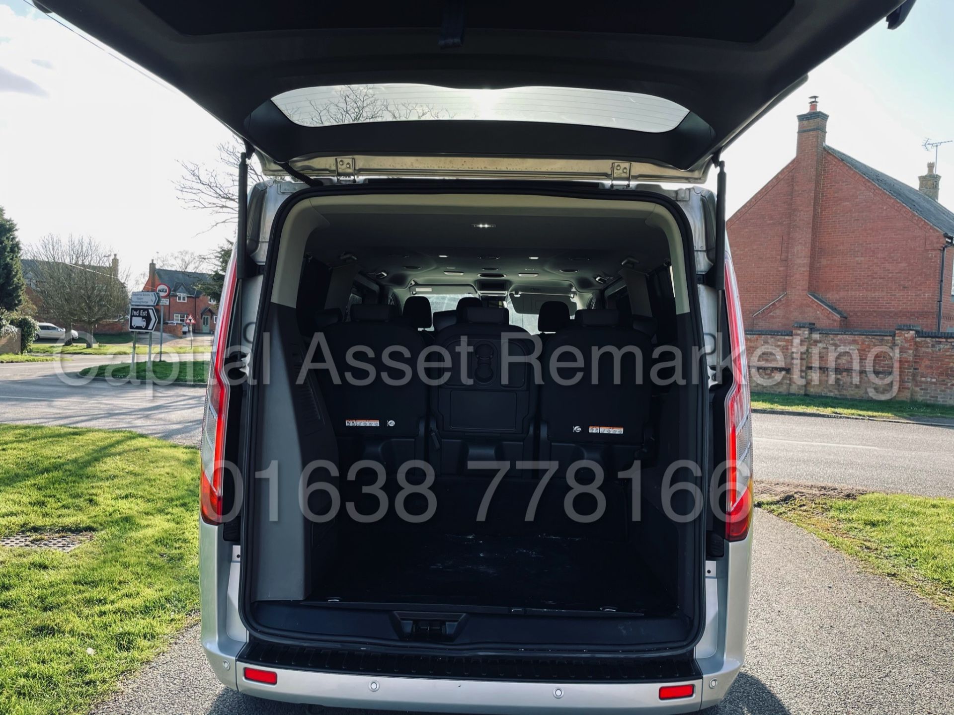 FORD TRANSIT CUSTOM TOURNEO *TITANIUM - 9 SEATER MPV / BUS* (2020 - EURO 6) '2.0 TDCI - AUTOMATIC' - Image 28 of 53