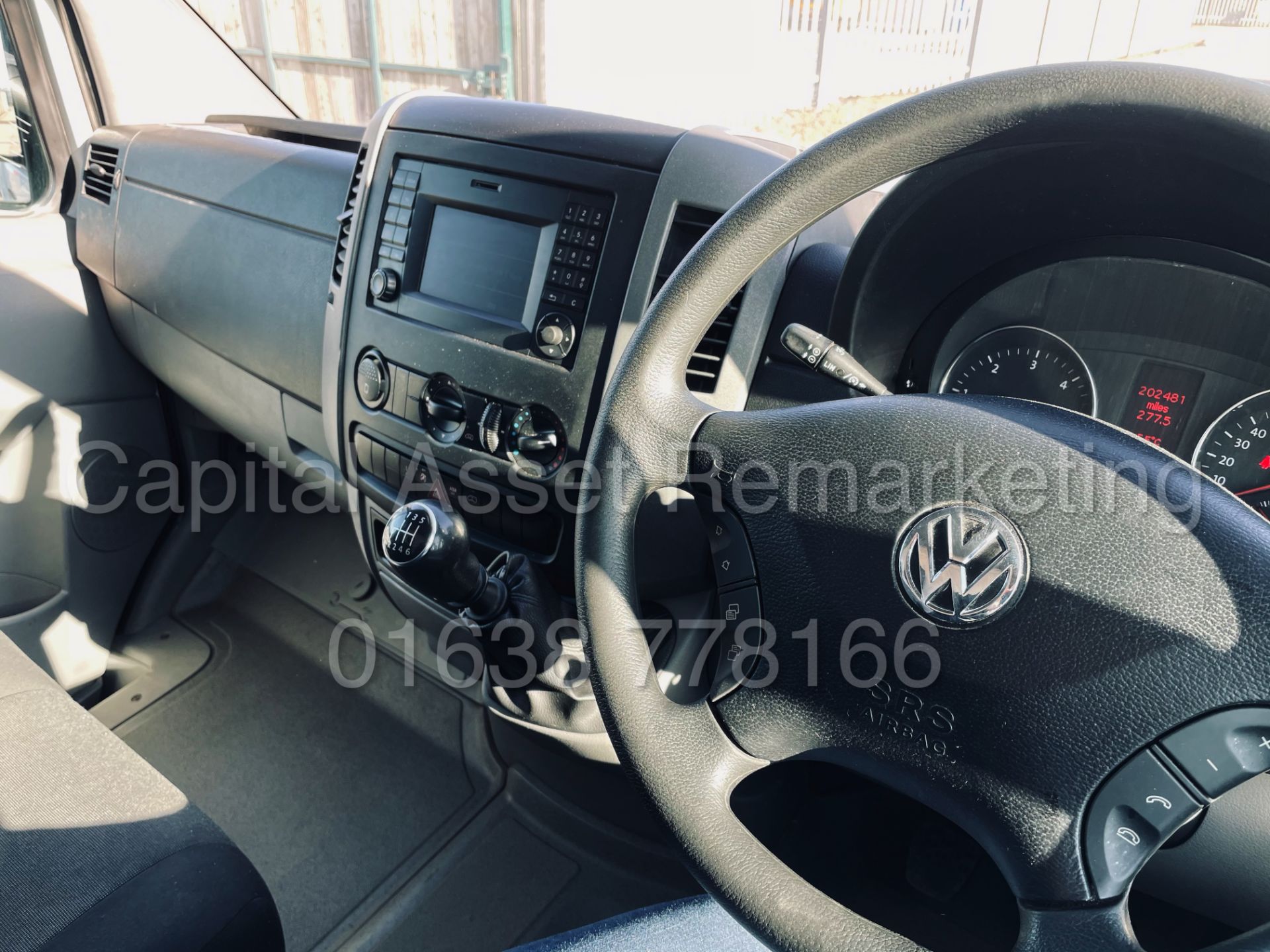 (On Sale) VOLKSWAGEN CRAFTER CR35 *LWB - CURTAIN SIDE / LUTON* (67 REG - EURO 6) '2.0 TDI - 6 SPEED' - Image 30 of 41