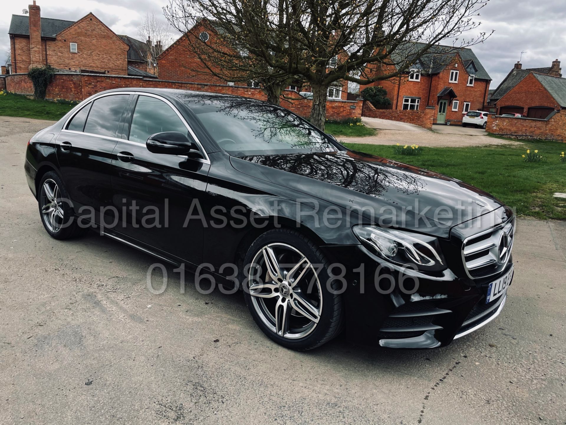 MERCEDES-BENZ E220d *AMG LINE* SALOON (2019 - EURO 6) '9G TRONIC AUTO - LEATHER- SAT NAV' *TOP SPEC* - Image 12 of 51