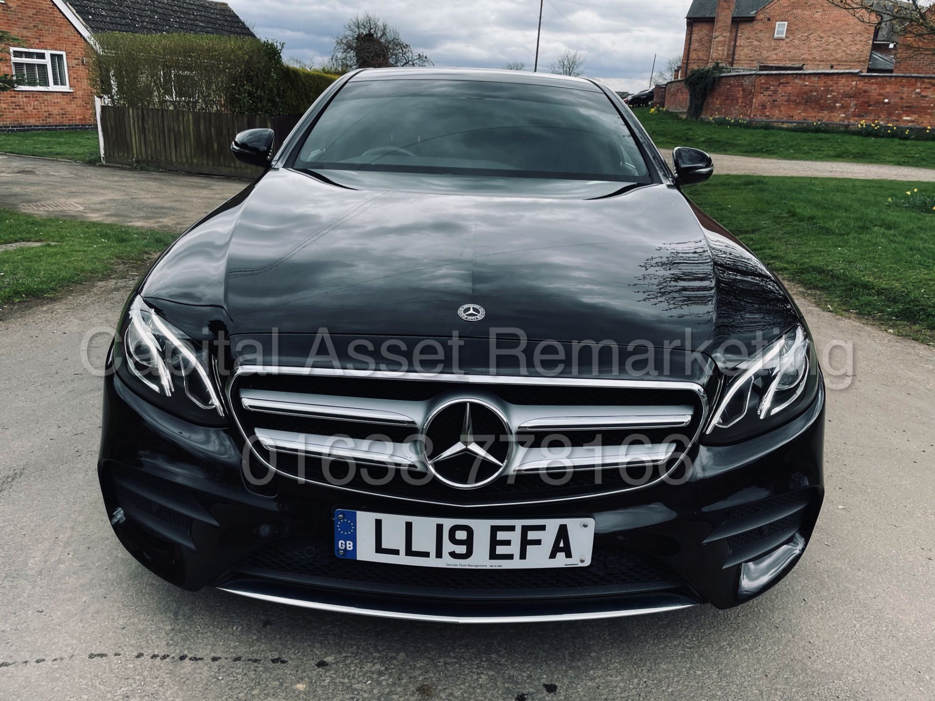 MERCEDES-BENZ E220d *AMG LINE* SALOON (2019 - EURO 6) '9G TRONIC AUTO - LEATHER- SAT NAV' *TOP SPEC* - Image 14 of 51