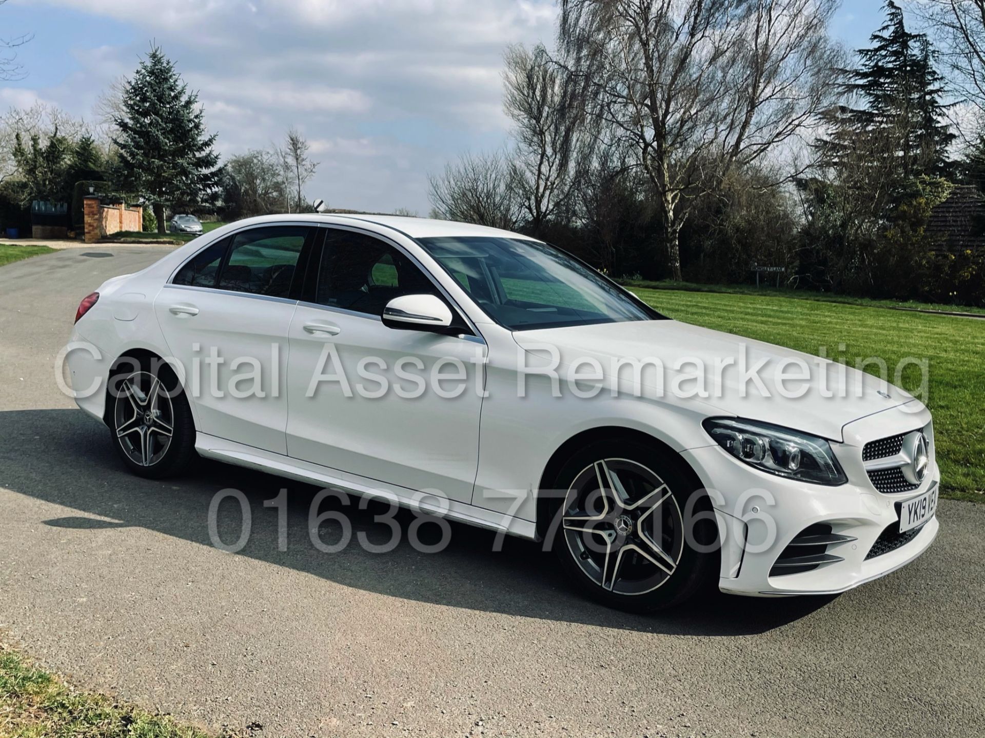 MERCEDES-BENZ C220D *AMG- PREMIUM* SALOON (2019 - NEW MODEL) '9-G TRONIC - NAV' *TOP SPEC* (1 OWNER) - Image 2 of 49