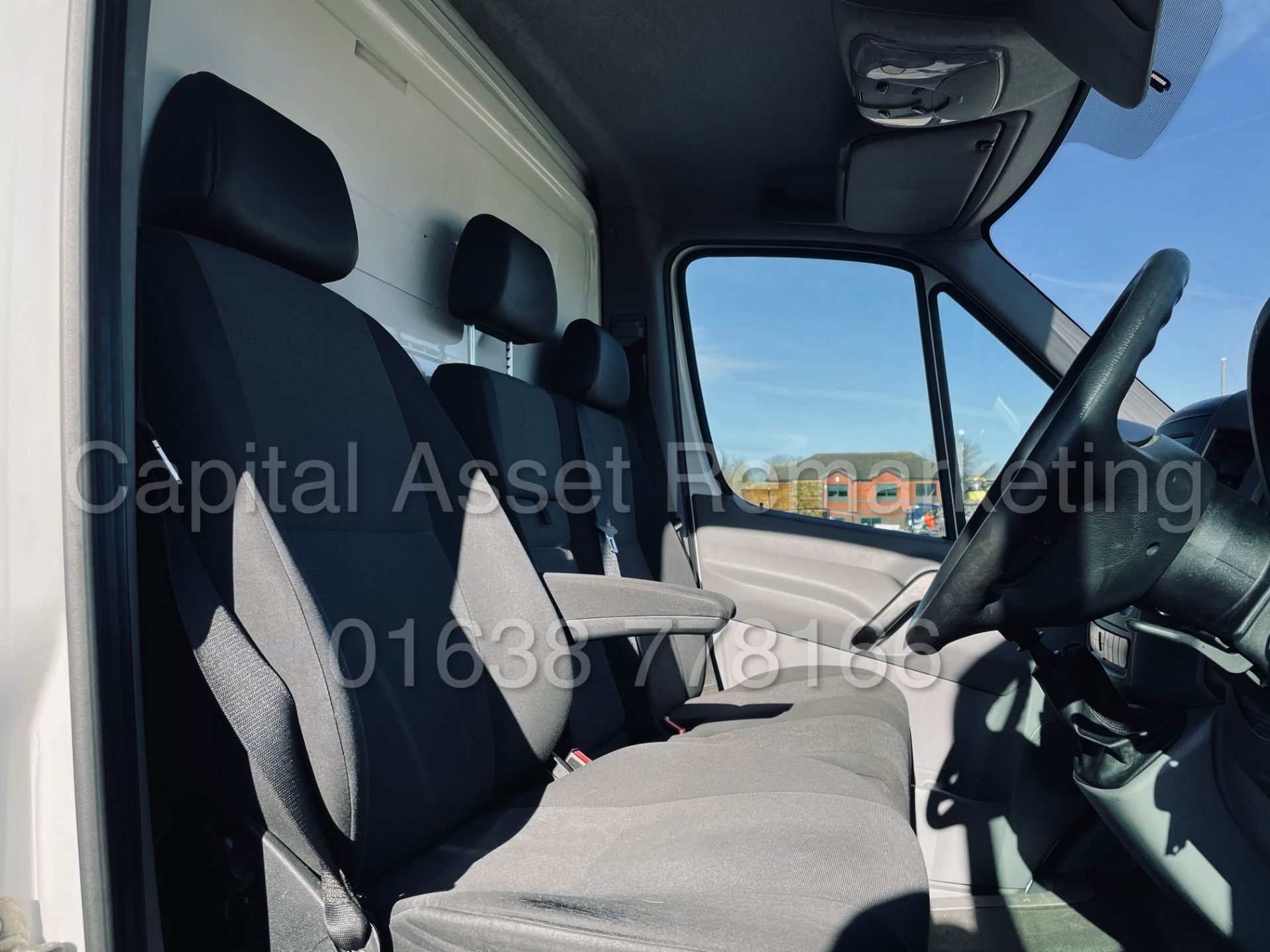 (On Sale) VOLKSWAGEN CRAFTER CR35 *LWB - CURTAIN SIDE / LUTON* (67 REG - EURO 6) '2.0 TDI - 6 SPEED' - Image 26 of 41