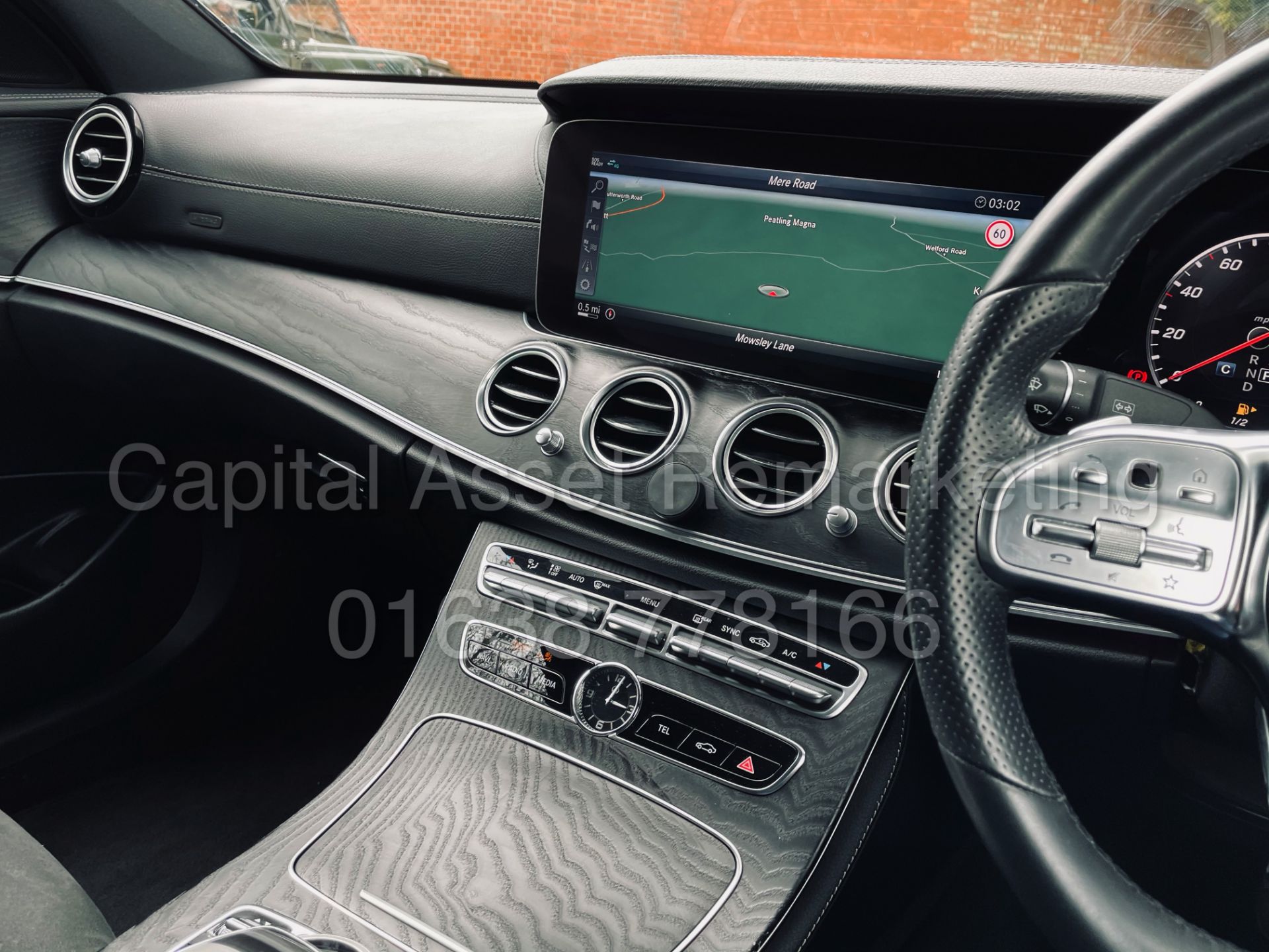 MERCEDES-BENZ E220d *AMG LINE* SALOON (2019 - EURO 6) '9G TRONIC AUTO - LEATHER- SAT NAV' *TOP SPEC* - Image 42 of 51