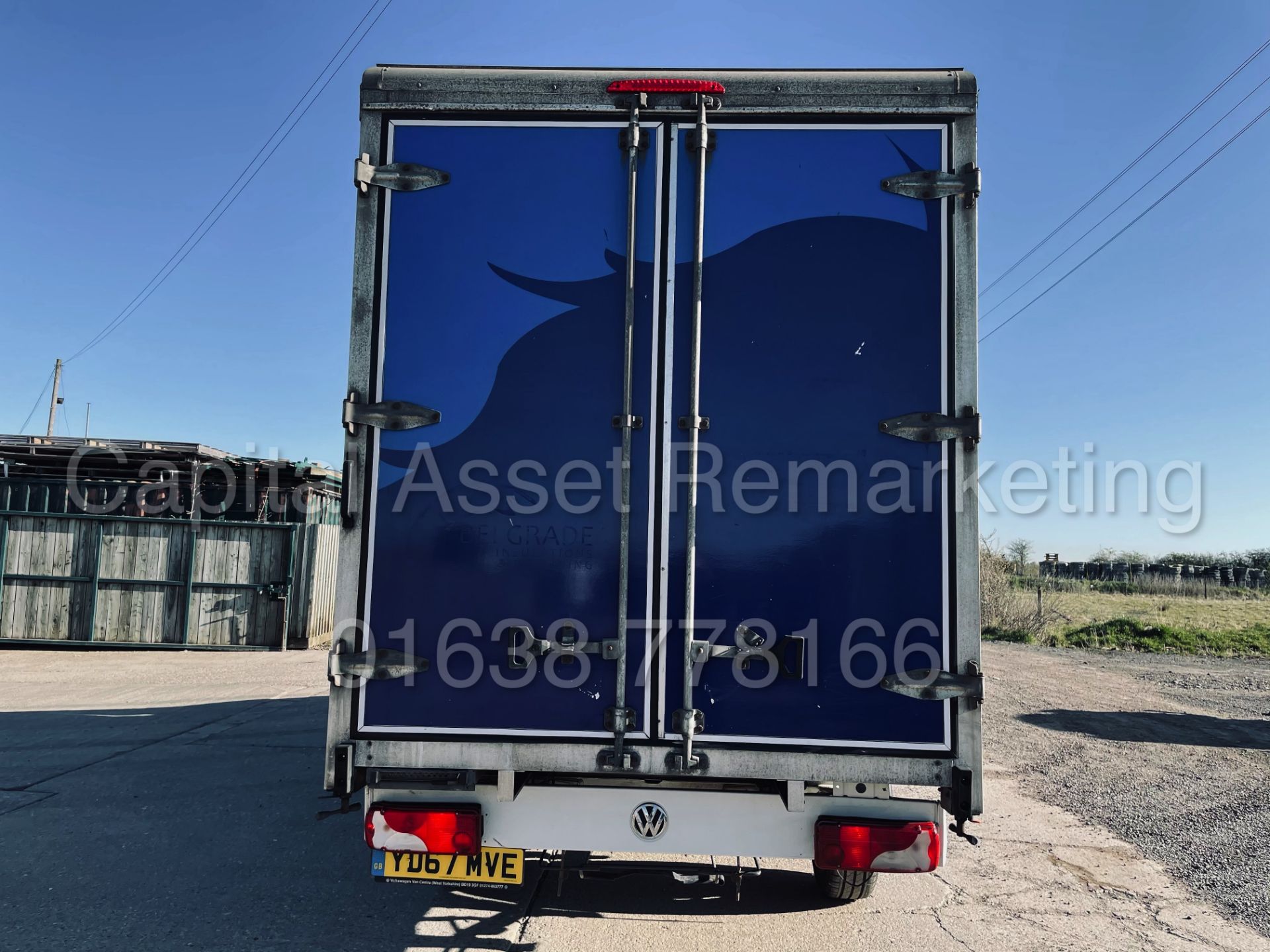 (On Sale) VOLKSWAGEN CRAFTER CR35 *LWB - CURTAIN SIDE / LUTON* (67 REG - EURO 6) '2.0 TDI - 6 SPEED' - Image 11 of 41