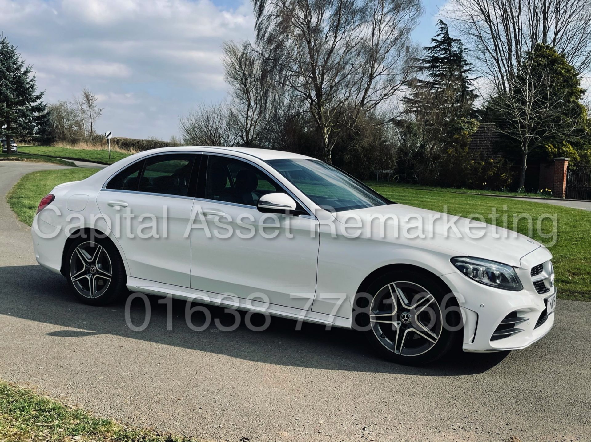 MERCEDES-BENZ C220D *AMG- PREMIUM* SALOON (2019 - NEW MODEL) '9-G TRONIC - NAV' *TOP SPEC* (1 OWNER)