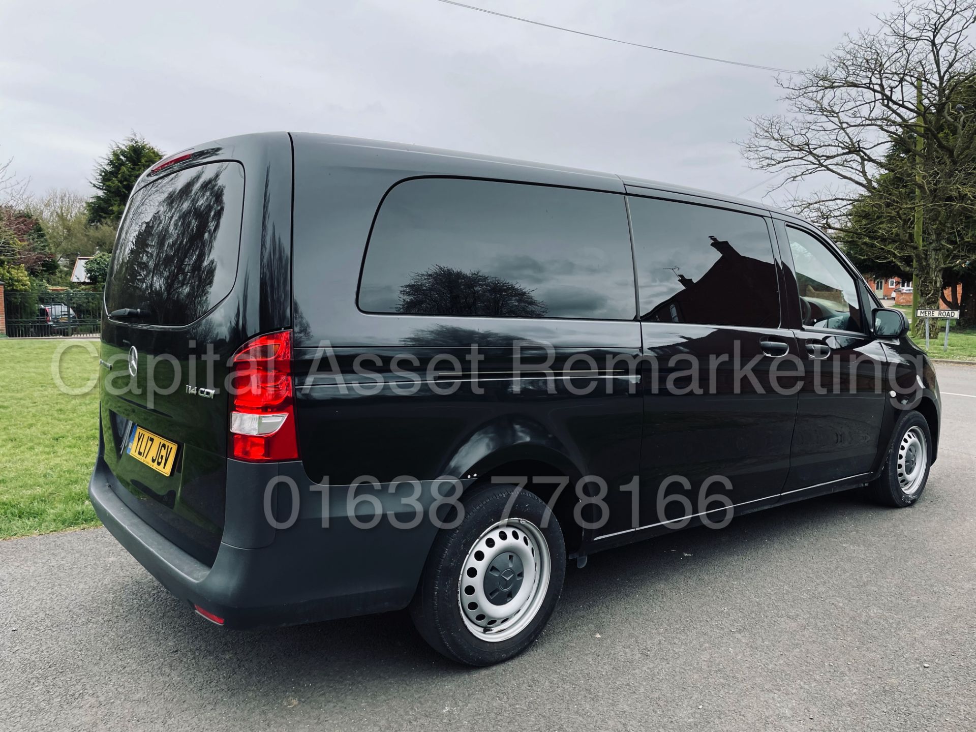 On Sale MERCEDES-BENZ VITO 114 BLUETEC *9 SEATER TOURER PRO / BUS* (2017 - EURO 6) *9G AUTO-LEATHER* - Image 13 of 48