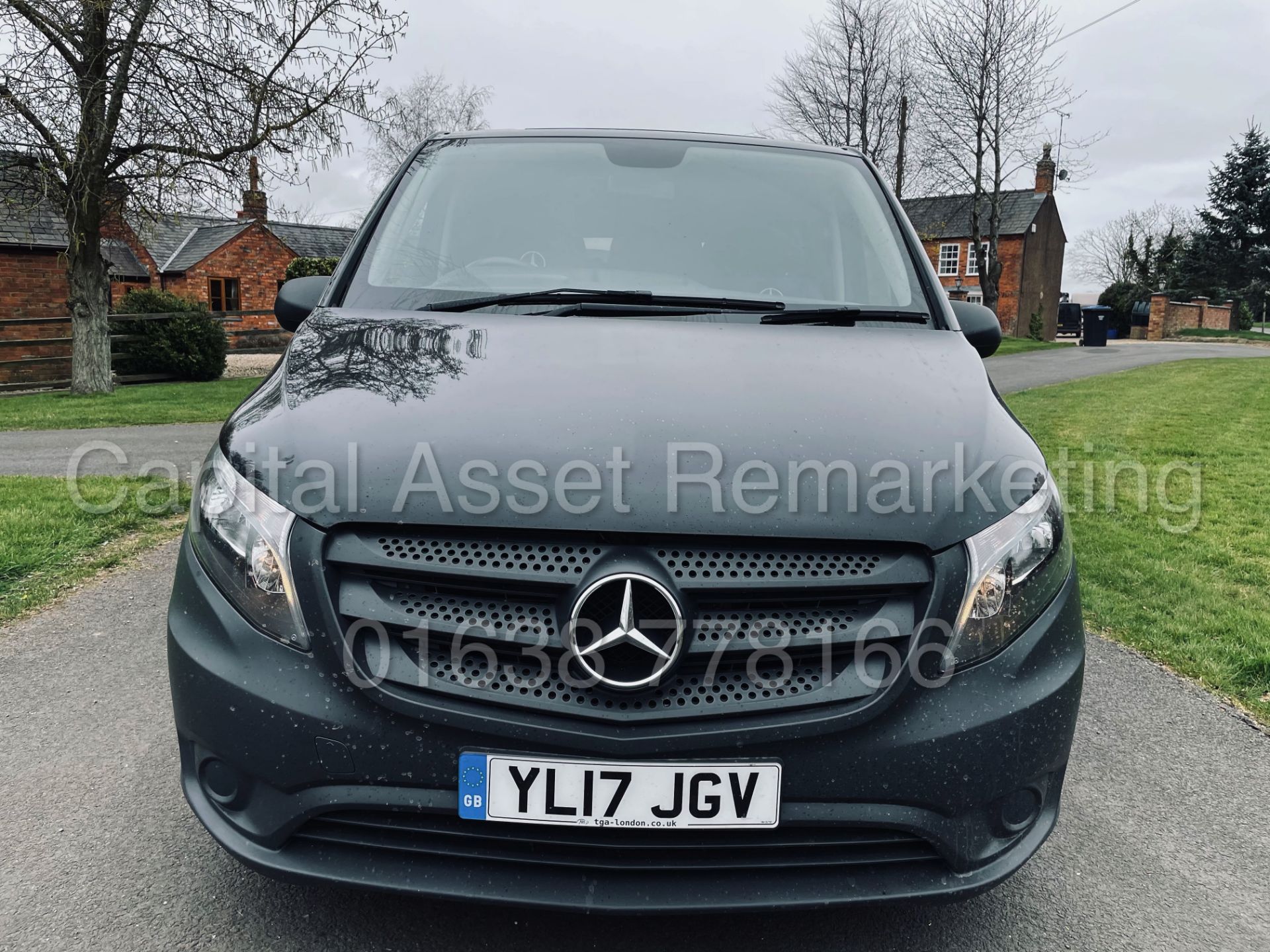 On Sale MERCEDES-BENZ VITO 114 BLUETEC *9 SEATER TOURER PRO / BUS* (2017 - EURO 6) *9G AUTO-LEATHER* - Image 4 of 48