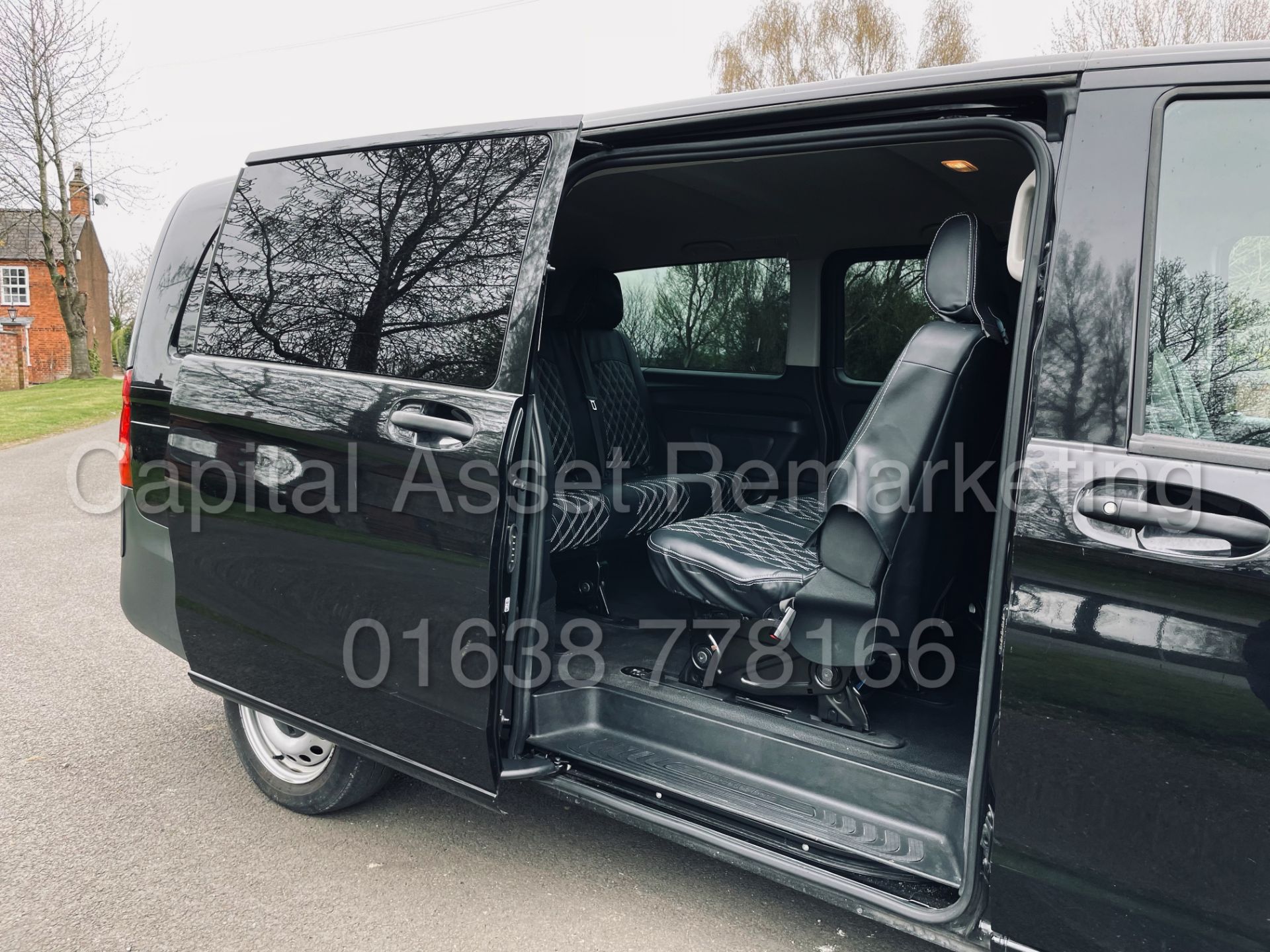 On Sale MERCEDES-BENZ VITO 114 BLUETEC *9 SEATER TOURER PRO / BUS* (2017 - EURO 6) *9G AUTO-LEATHER* - Image 29 of 48