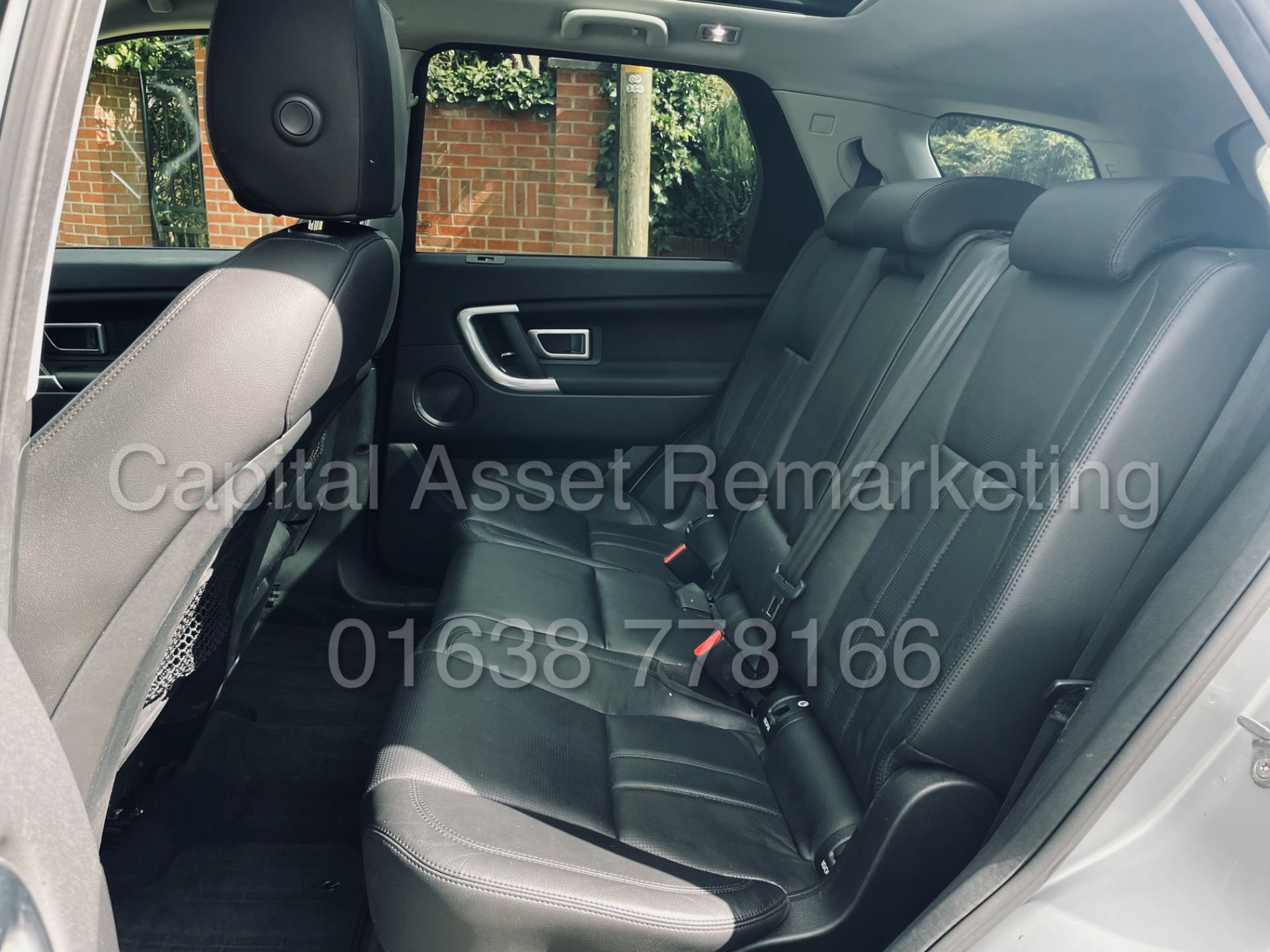 (On Sale) LAND ROVER DISCOVERY SPORT *HSE* SUV (66 REG - 2.0 TD4) *LEATHER - PAN ROOF - SAT NAV* - Image 28 of 55