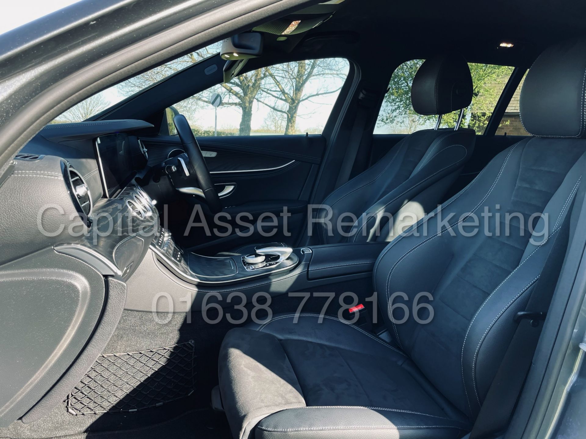 MERCEDES-BENZ E300DE *AMG LINE - ESTATE* DIESEL HYBRID (2020 MODEL) '9G TRONIC - SAT NAV' *WOW* - Image 26 of 52