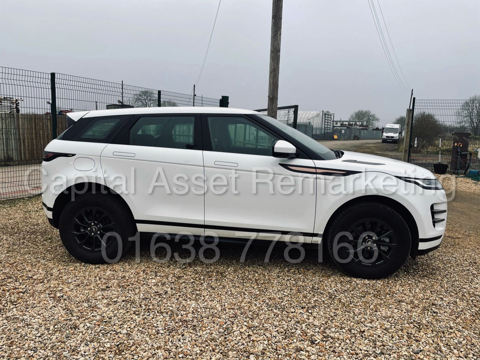 (On Sale) RANGE ROVER EVOQUE *R-DYNAMIC* (69 REG - NEW MODEL) '2.0 D150' (1 OWNER) **MASSIVE SPEC** - Image 14 of 47