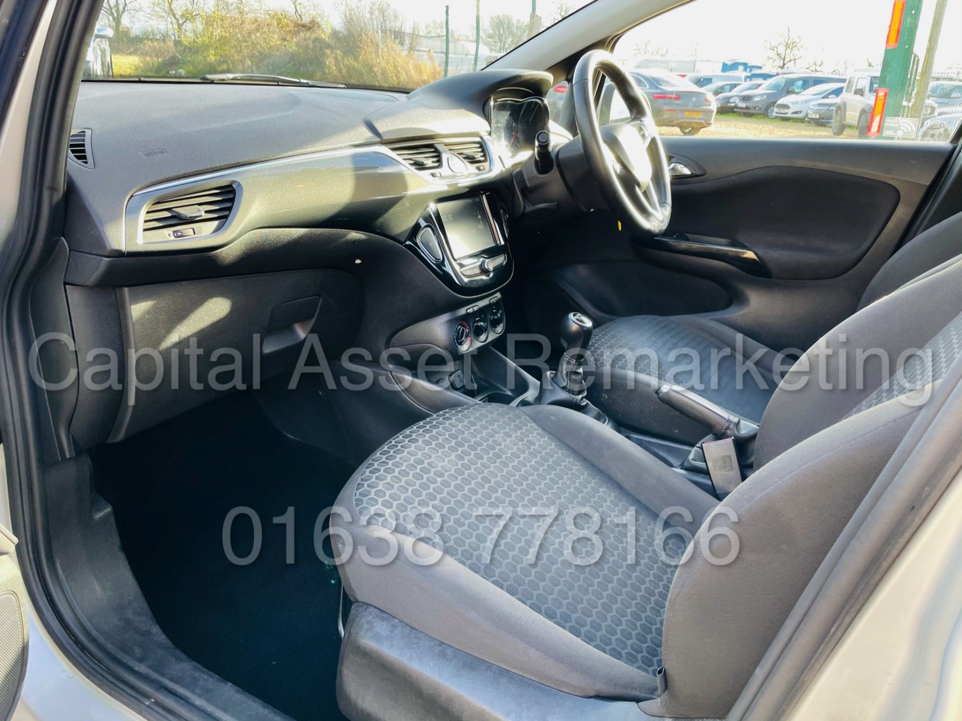 VAUXHALL CORSA *DESIGN EDITION* 5 DOOR HATCHBACK (2019 - NEW MODEL) 1.4 PETROL - CAR PLAY(1 OWNER) - Image 21 of 42