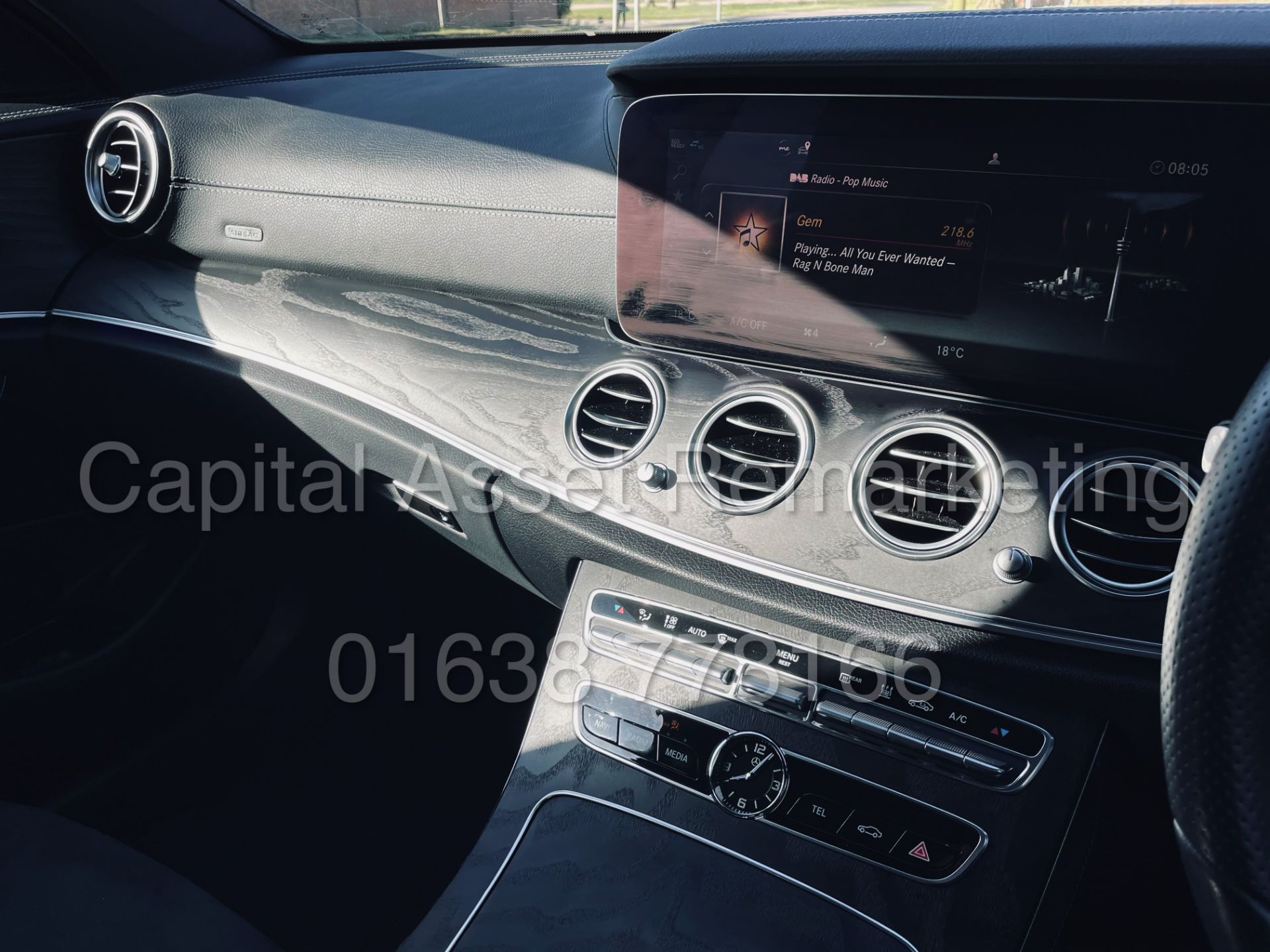 MERCEDES-BENZ E300DE *AMG LINE - ESTATE* DIESEL HYBRID (2020 MODEL) '9G TRONIC - SAT NAV' *WOW* - Image 44 of 52