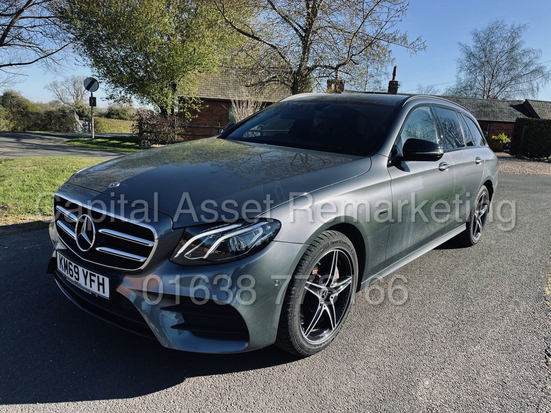 MERCEDES-BENZ E300DE *AMG LINE - ESTATE* DIESEL HYBRID (2020 MODEL) '9G TRONIC - SAT NAV' *WOW* - Image 5 of 52