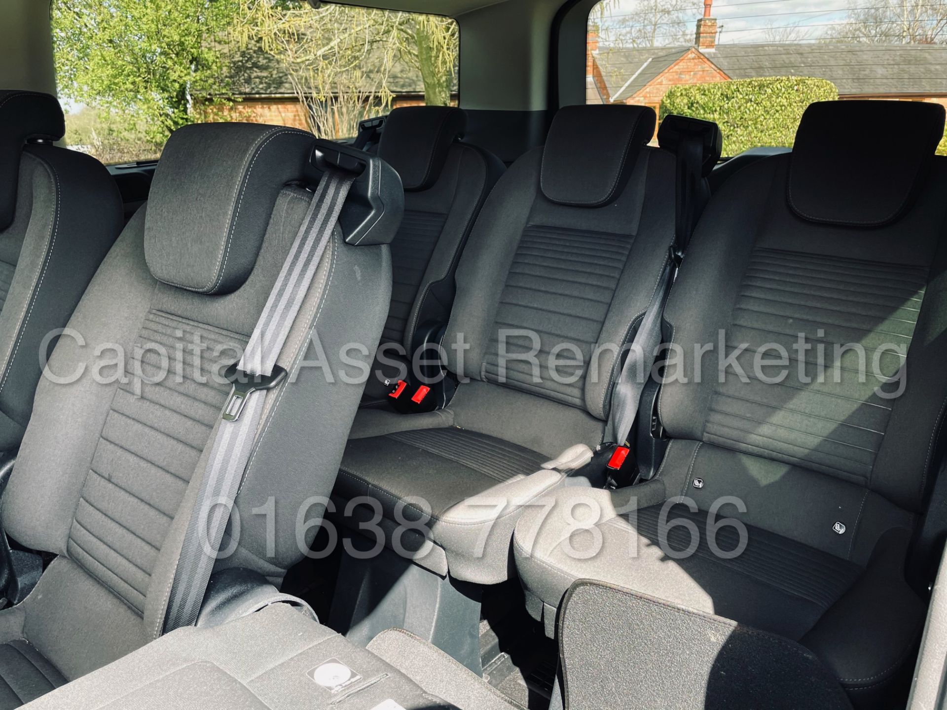 (On Sale) FORD TRANSIT CUSTOM TOURNEO *TITANIUM - 9 SEATER MPV / BUS* (2019) '2.0 TDCI' *SAT NAV* - Image 29 of 56