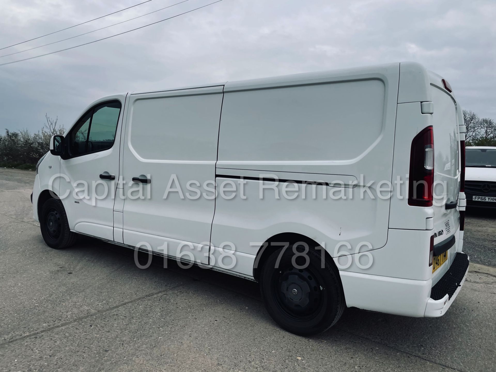 (On Sale) VAUXHALL VIVARO 2900 *SPORT* (67 REG - EURO 6) '1.6 CDTI BI-TURBO -STOP/START - 6 SPEED' - Image 9 of 41