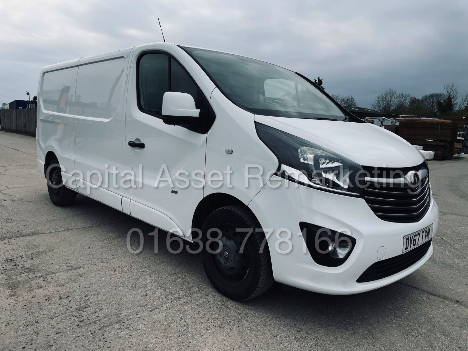 (On Sale) VAUXHALL VIVARO 2900 *SPORT* (67 REG - EURO 6) '1.6 CDTI BI-TURBO -STOP/START - 6 SPEED' - Image 3 of 41