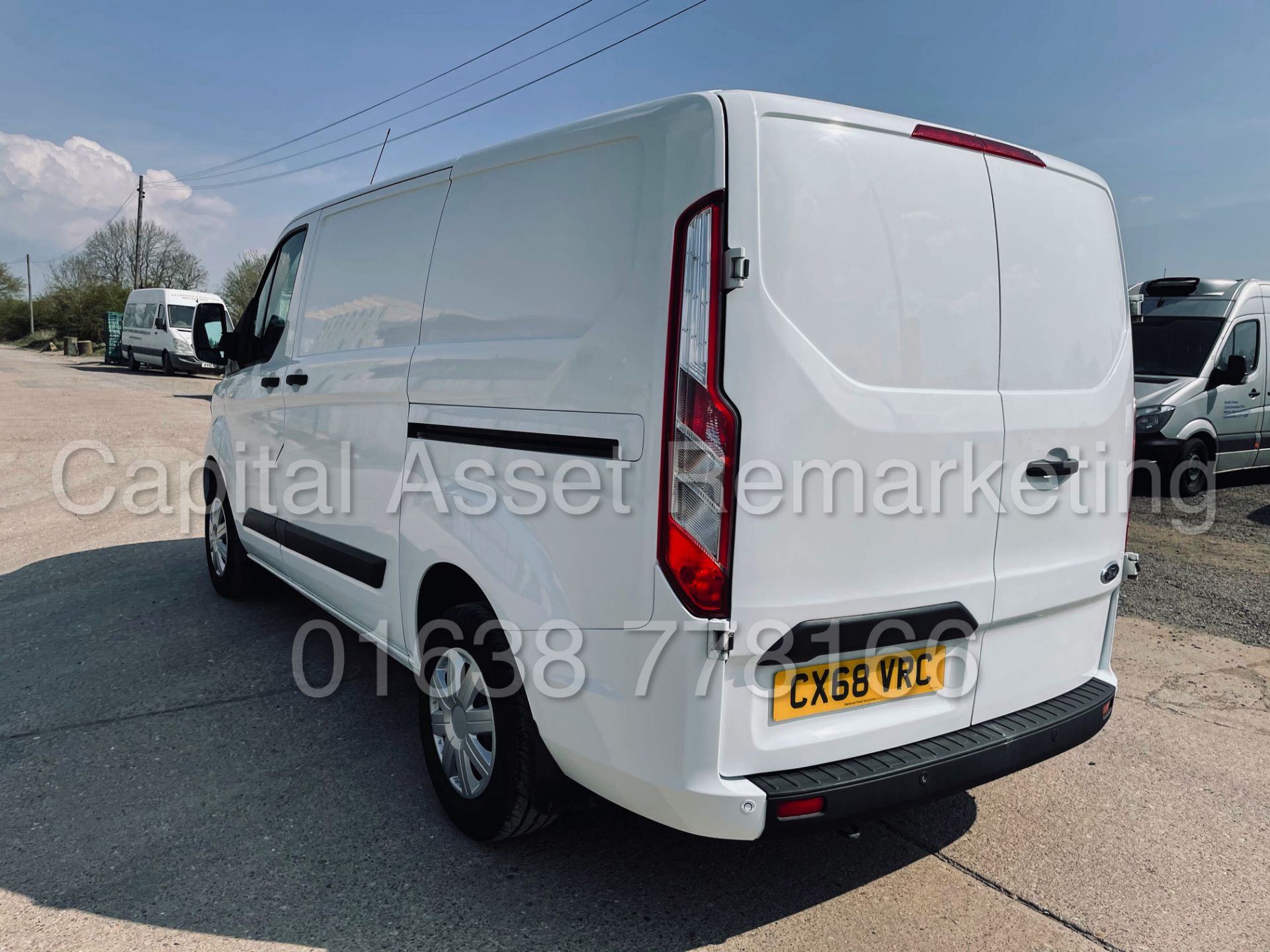 (On Sale) FORD TRANSIT CUSTOM 300 *TREND* (68 REG - EURO 6) '2.0 TDCI - 130 BHP - 6 SPEED' *AIR CON* - Image 10 of 41