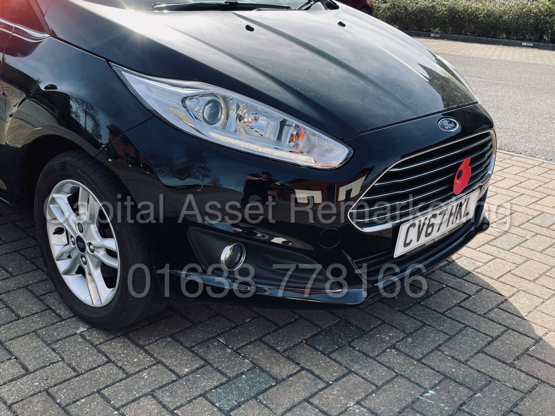 FORD FIESTA *ZETEC* 3 DOOR (2018 MODEL) '1.5 TDCI - EURO 6' *A/C - SAT NAV* (1 OWNER) *15K MILES* - Image 15 of 40