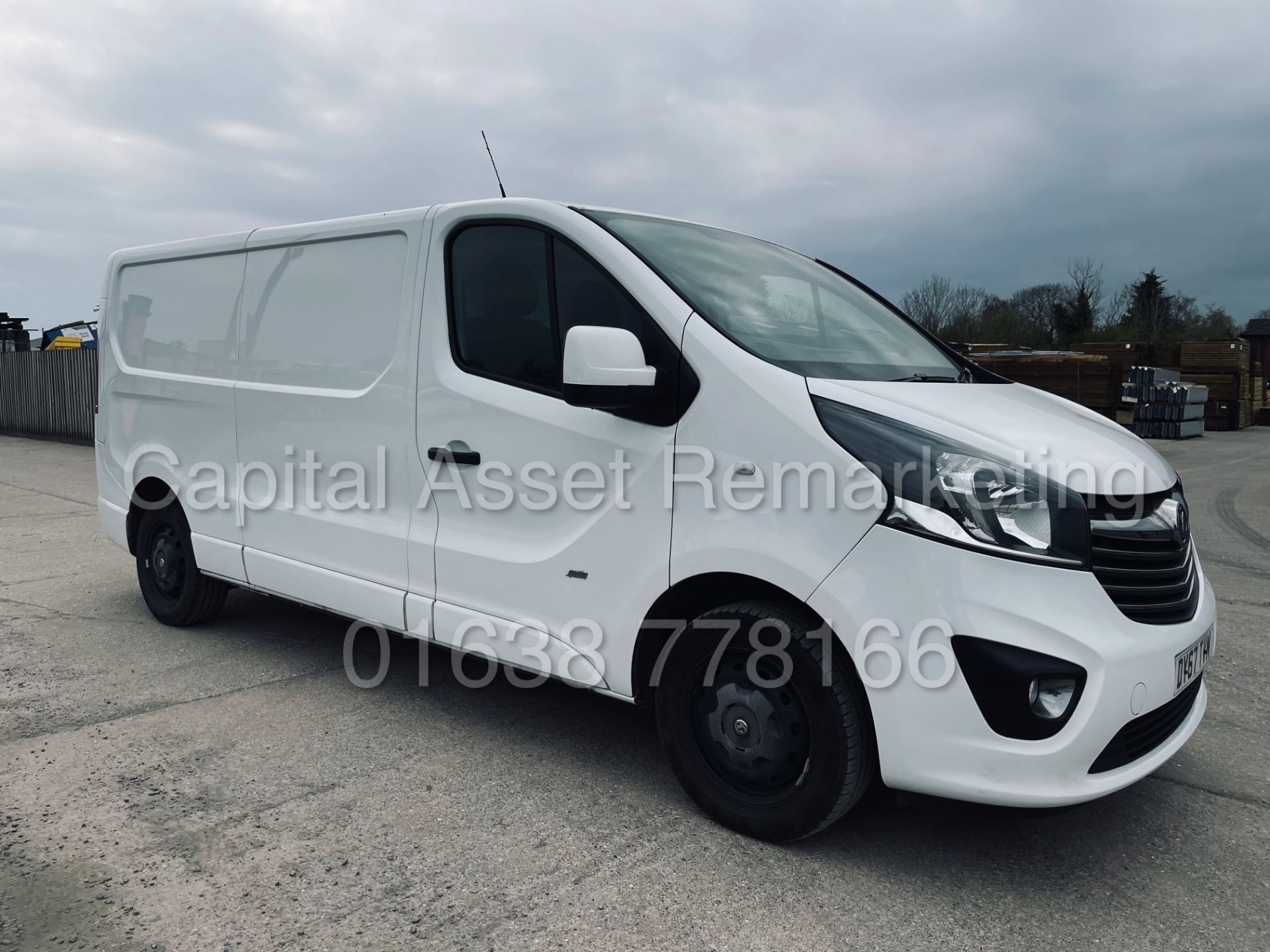 (On Sale) VAUXHALL VIVARO 2900 *SPORT* (67 REG - EURO 6) '1.6 CDTI BI-TURBO -STOP/START - 6 SPEED' - Image 2 of 41