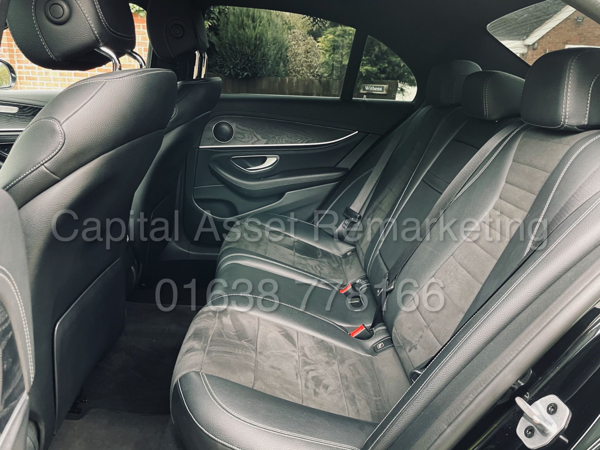 (On Sale) MERCEDES-BENZ E220D *AMG LINE* SALOON (2019) '9G TRONIC AUTO -LEATHER- SAT NAV' *TOP SPEC* - Image 28 of 51