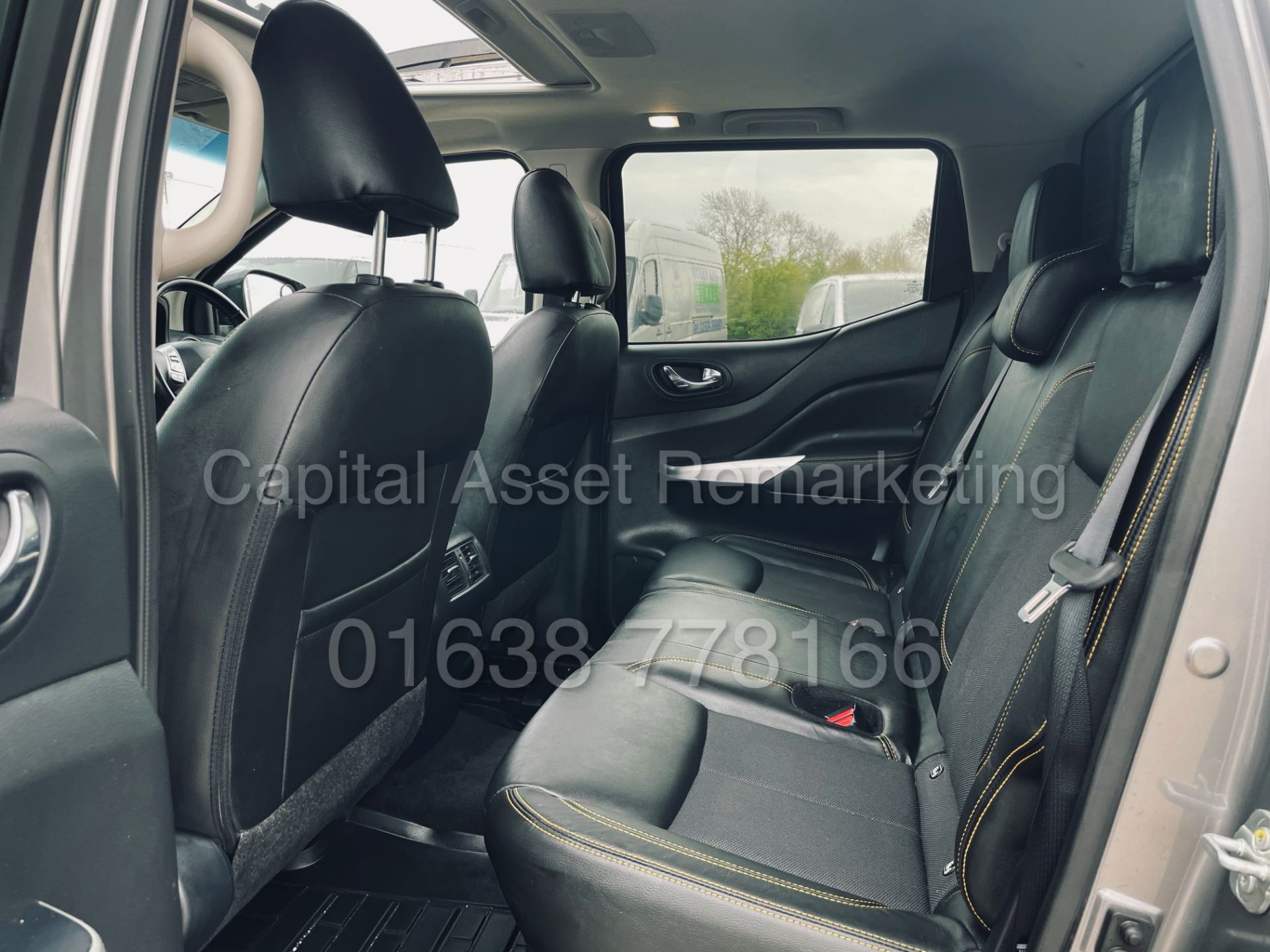 ON SALE NISSAN NAVARA *N-GUARD* DOUBLE CAB PICK-UP (2020 MODEL) '2.3 DCI - 190 BHP' *MASSIVE SPEC* - Image 29 of 56