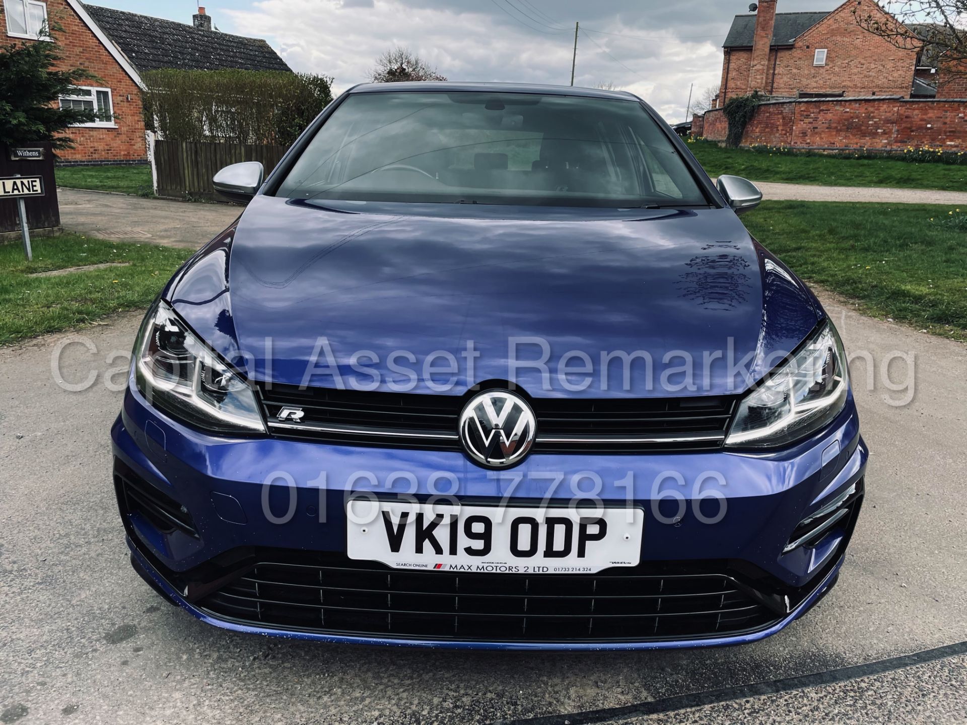 (ON SALE) VOLKSWAGEN GOLF R *4-MOTION* 5 DR HATCHBACK (2019) '2.0 TSI -300 BHP -AUTO DSG' *TOP SPEC* - Image 4 of 52