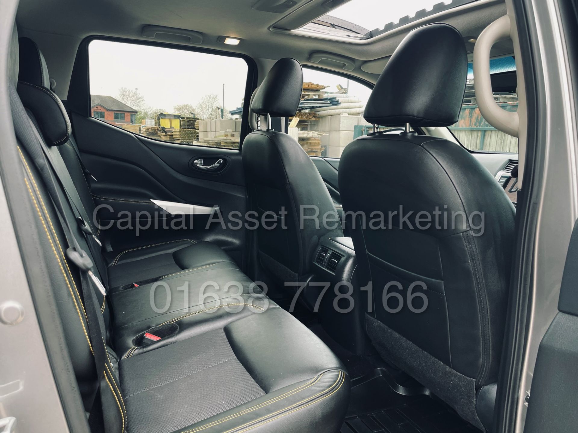 ON SALE NISSAN NAVARA *N-GUARD* DOUBLE CAB PICK-UP (2020 MODEL) '2.3 DCI - 190 BHP' *MASSIVE SPEC* - Image 33 of 56