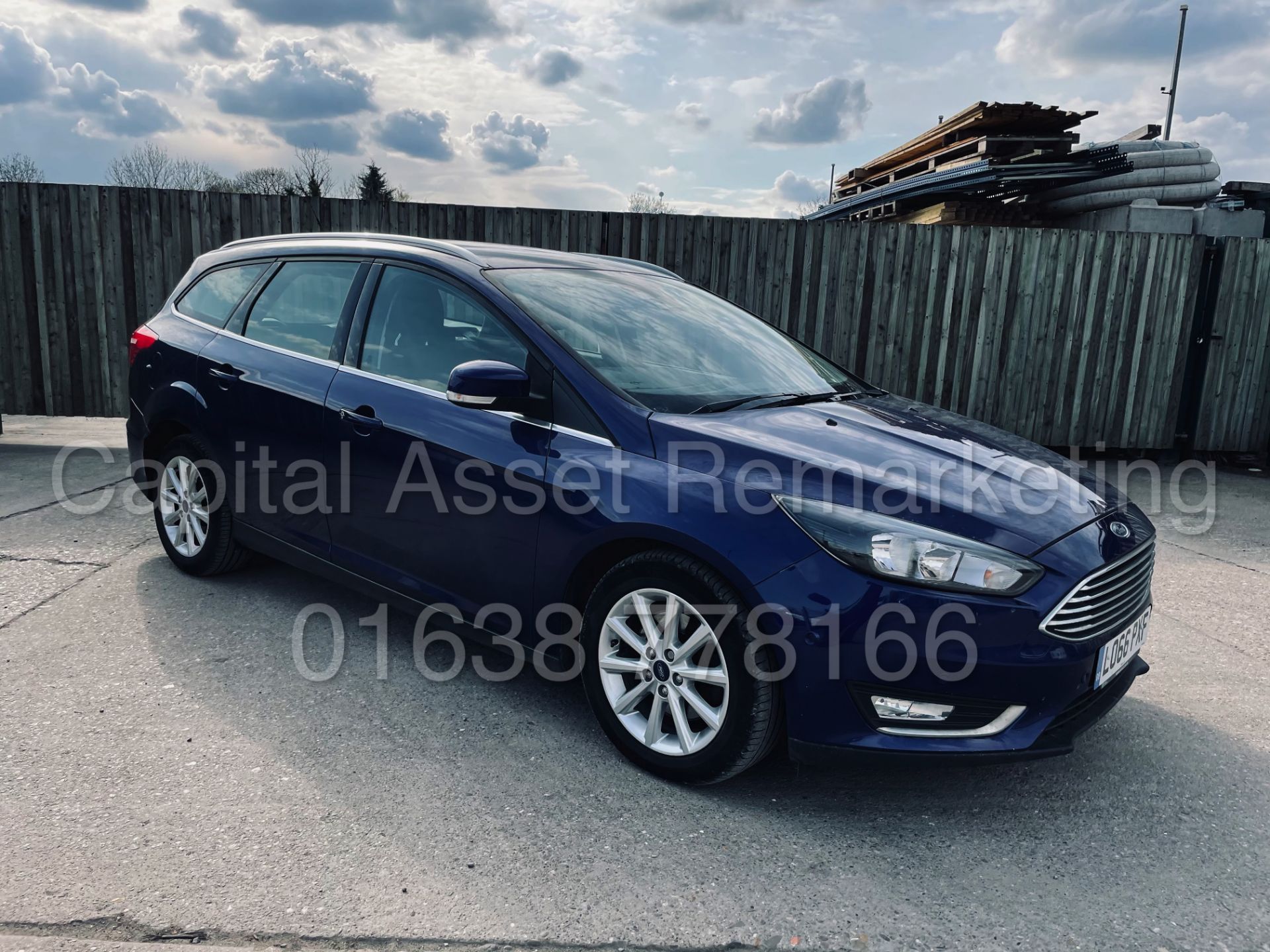 FORD FOCUS *TITANIUM NAVIGATION* 5 DOOR ESTATE (2017 - EURO 6) '2.0 TDCI - 150 BHP - 6 SPEED' - Image 2 of 50