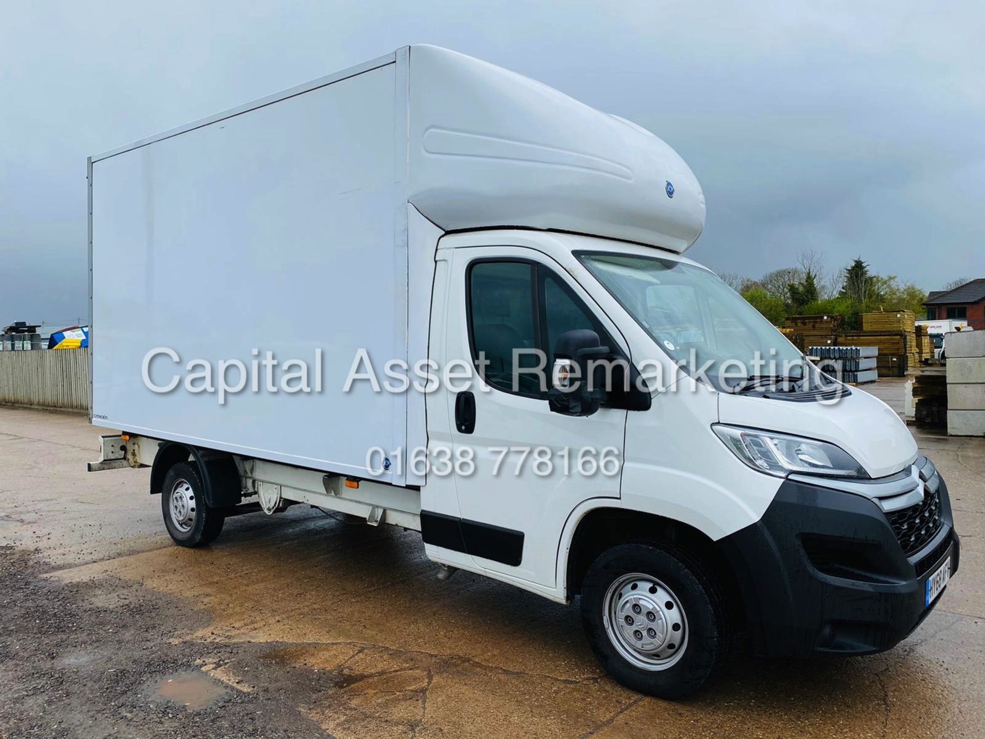 CITROEN RELAY 2.0 BLUE-HDI "14FT LUTON" 160BHP (2019 MODEL) EURO 6 - 1 OWNER *AC* ELEC PACK - CRUISE - Image 2 of 21