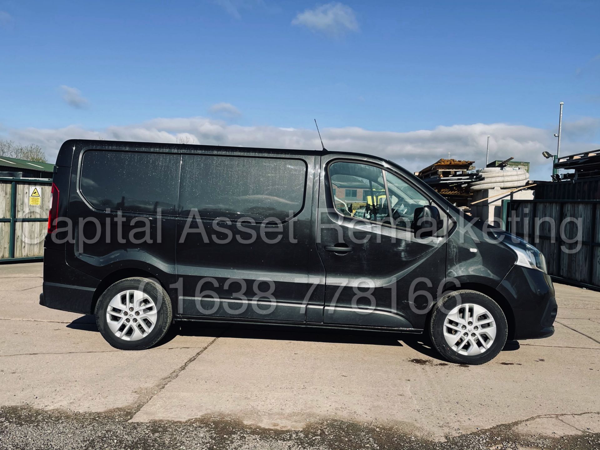 (On Sale) RENAULT TRAFIC *SPORT* SWB (66 REG - EURO 6) '1.6 DCI - 6 SPEED' *A/C - NAV* (NO VAT) - Image 14 of 43