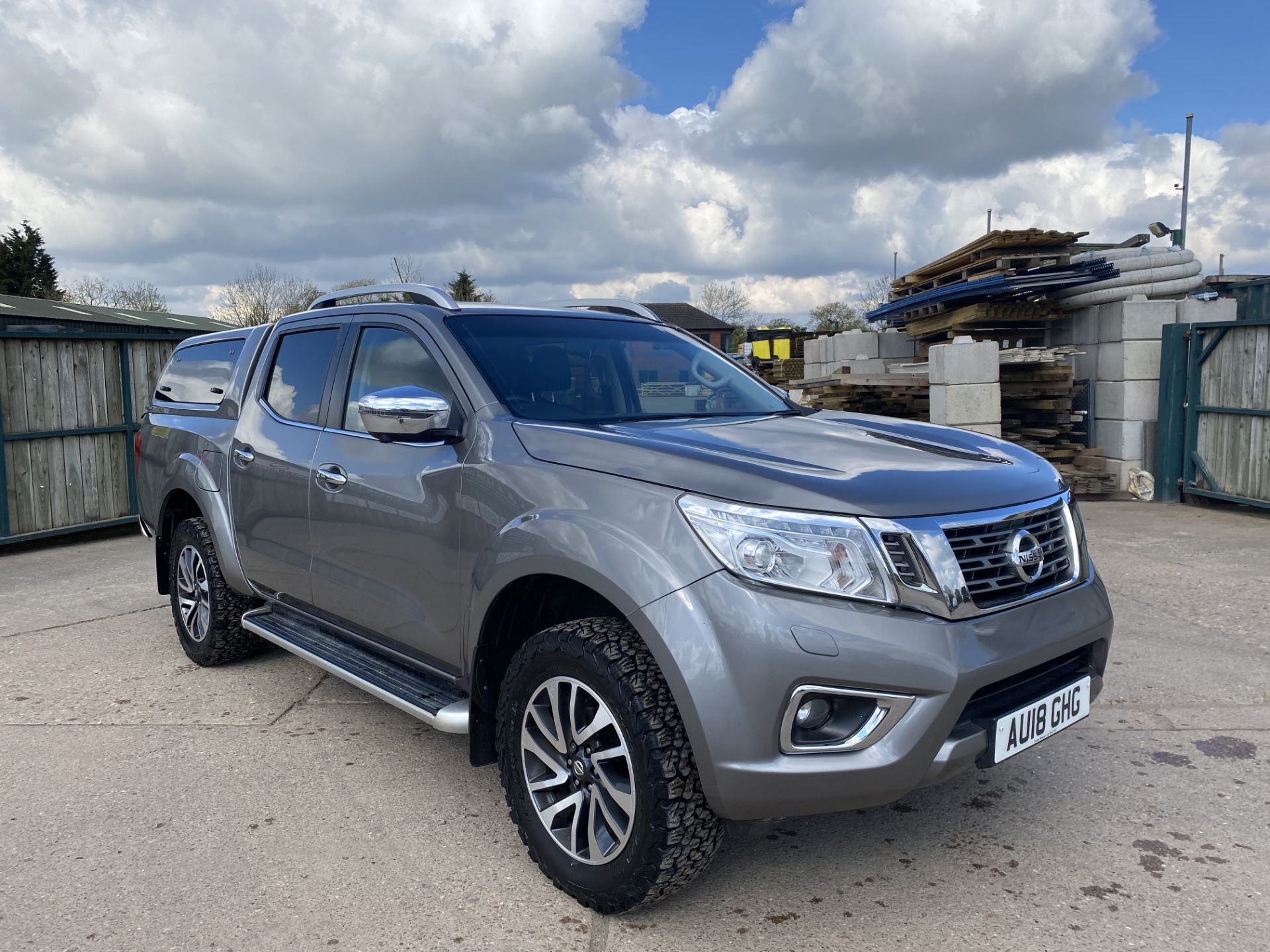 NISSAN NAVARA TEKNA DCI "AUTO" D/C - 18 REG - LEATHER - SAT NAV - CANOPY - HUGE SPEC - 1 OWNER - Image 2 of 28