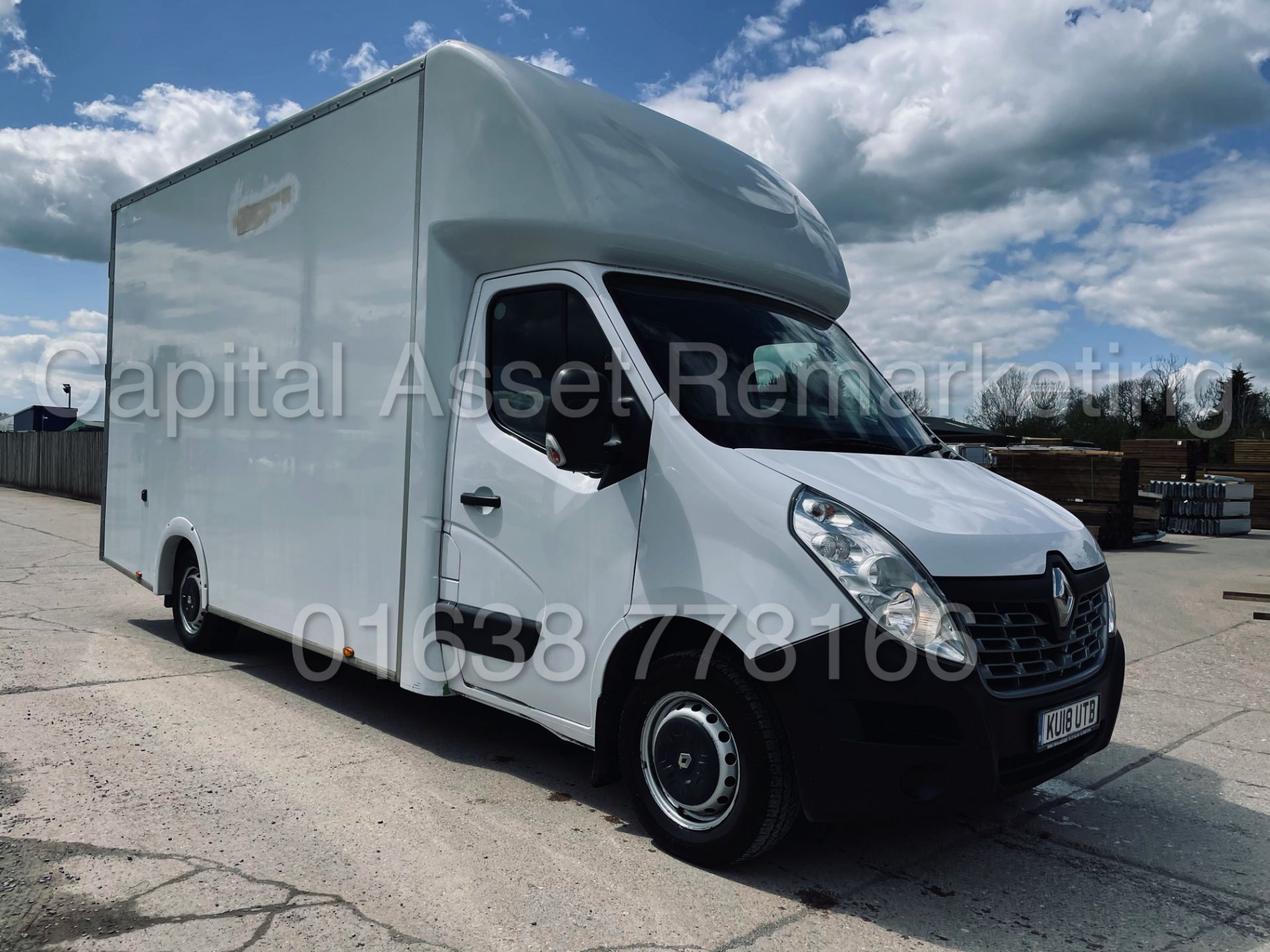 (On Sale) RENAULT MASTER *LWB - LOW LOADER / LUTON BOX VAN* (2018 - EURO 6) '2.3 DCI -6 SPEED' *A/C* - Image 13 of 38