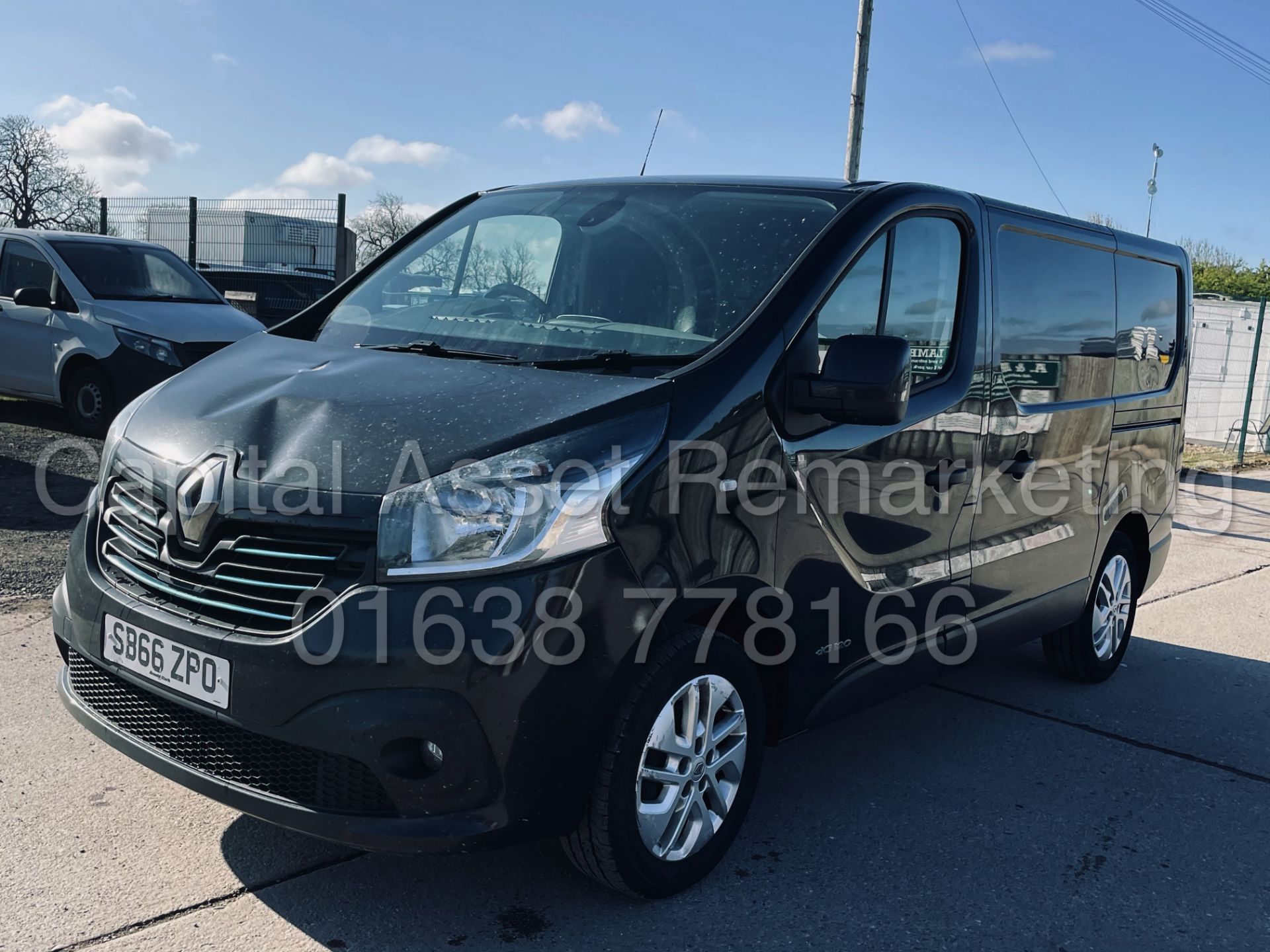 (On Sale) RENAULT TRAFIC *SPORT* SWB (66 REG - EURO 6) '1.6 DCI - 6 SPEED' *A/C - NAV* (NO VAT) - Image 5 of 43