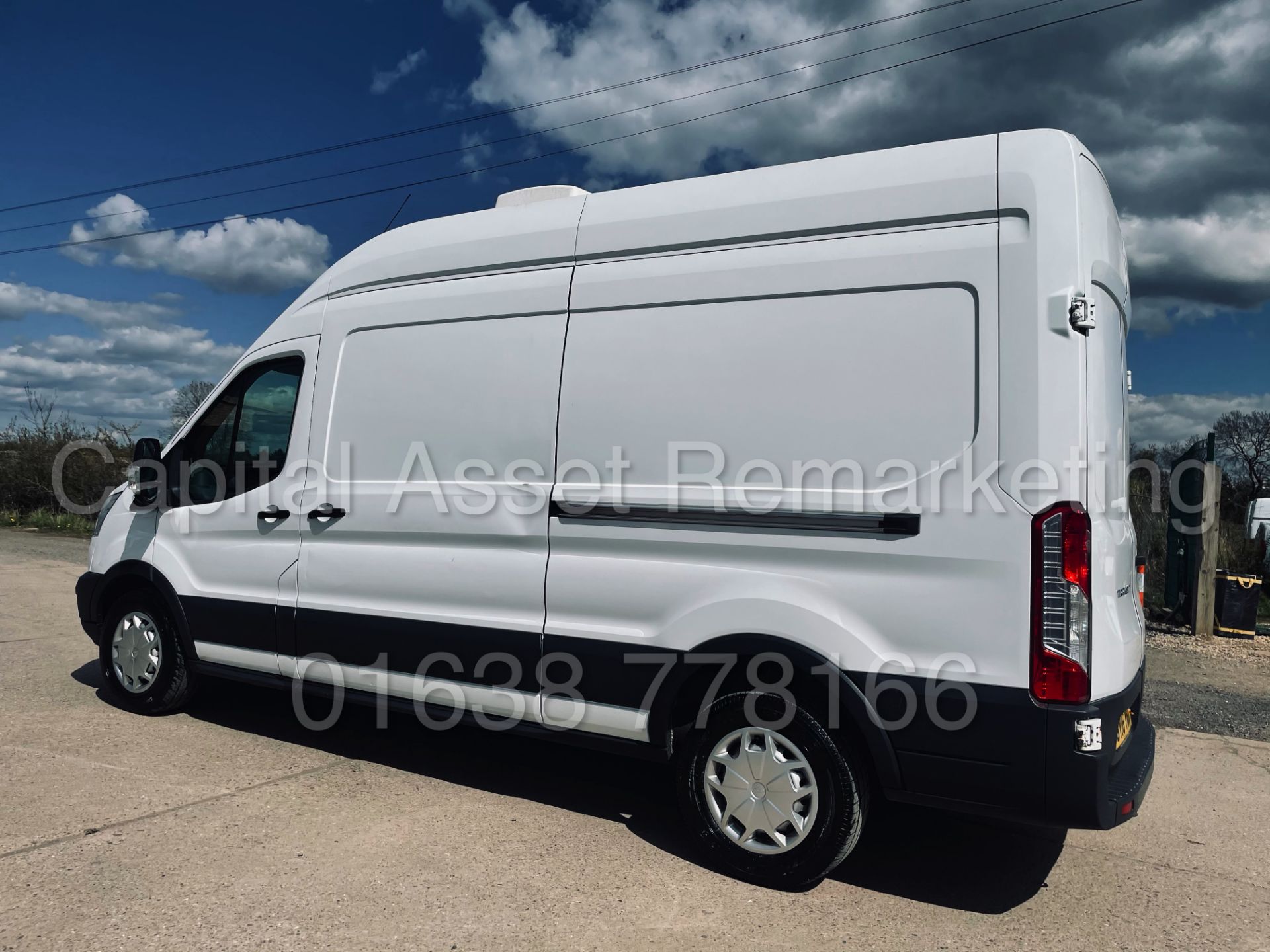 FORD TRANSIT 125 T350 *LWB - FRIDGE / FREEZER VAN* (2016 - NEW MODEL) '2.2 TDCI - 125 BHP - 6 SPEED' - Image 9 of 43