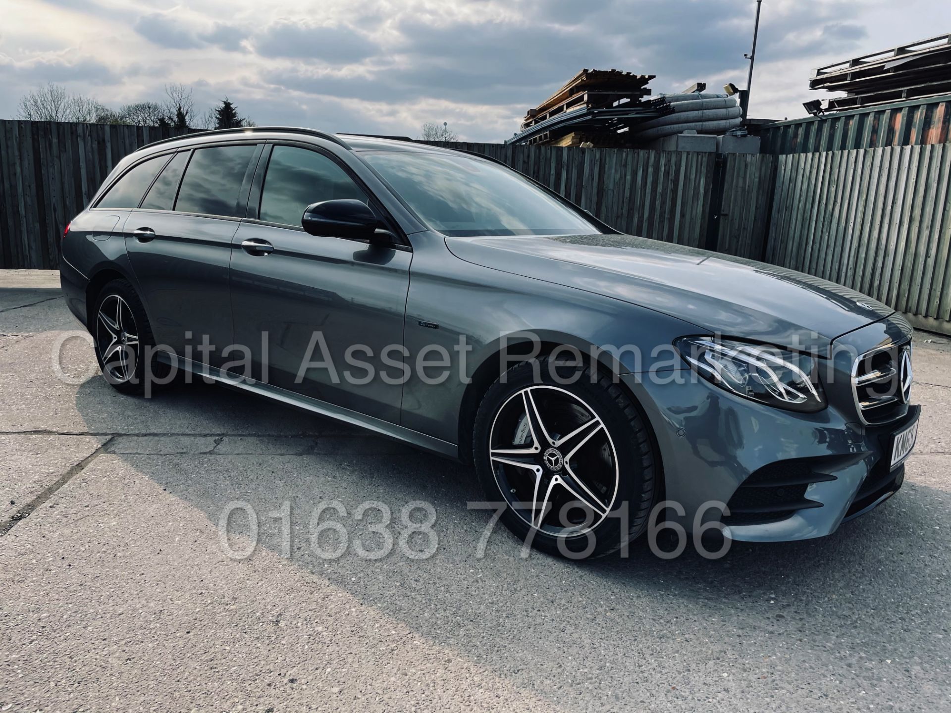 MERCEDES-BENZ E300DE *AMG LINE - ESTATE* DIESEL HYBRID (2020 MODEL) '9G TRONIC - SAT NAV' *WOW* - Image 2 of 53