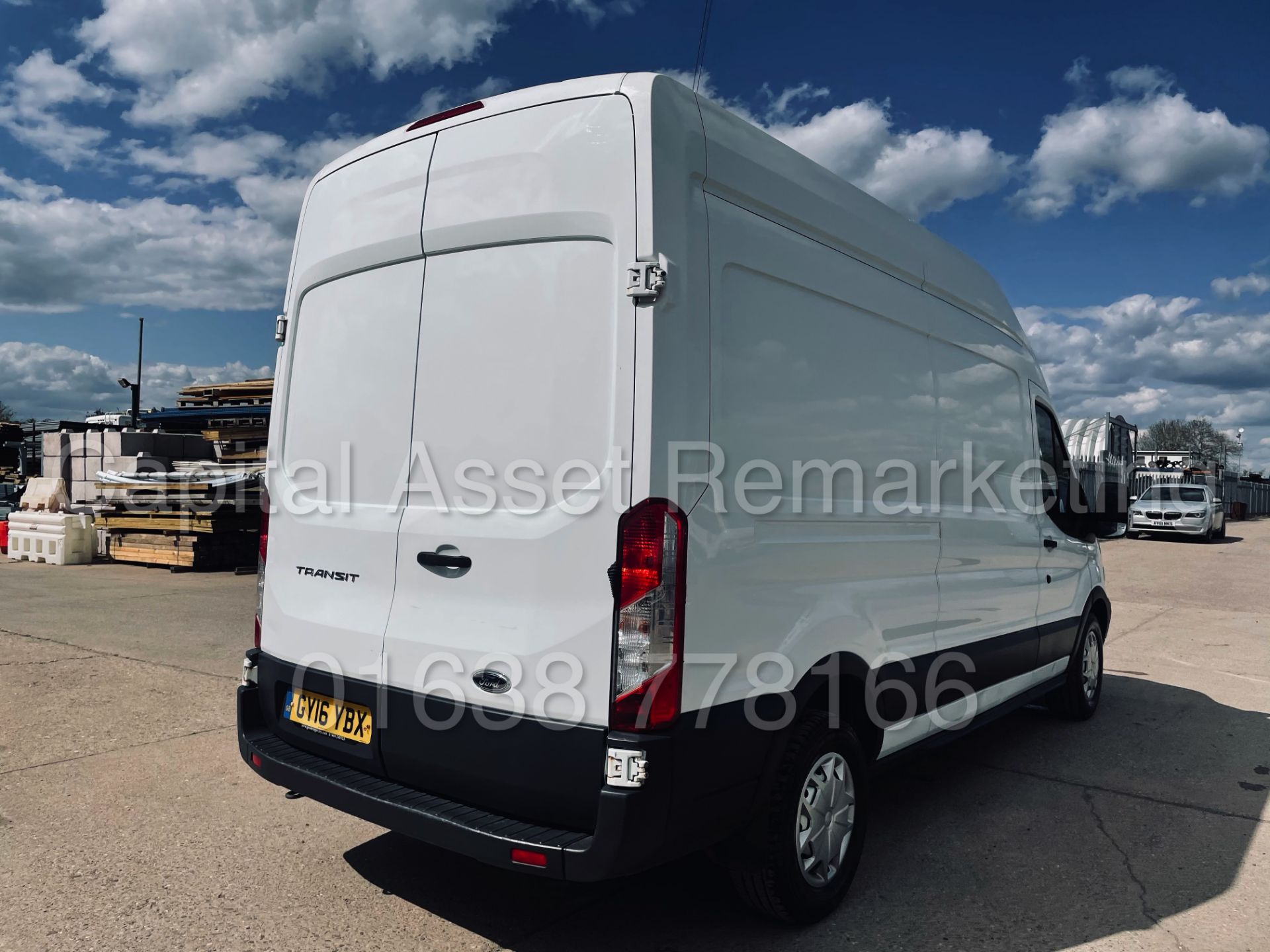 FORD TRANSIT 125 T350 *LWB - FRIDGE / FREEZER VAN* (2016 - NEW MODEL) '2.2 TDCI - 125 BHP - 6 SPEED' - Image 12 of 43