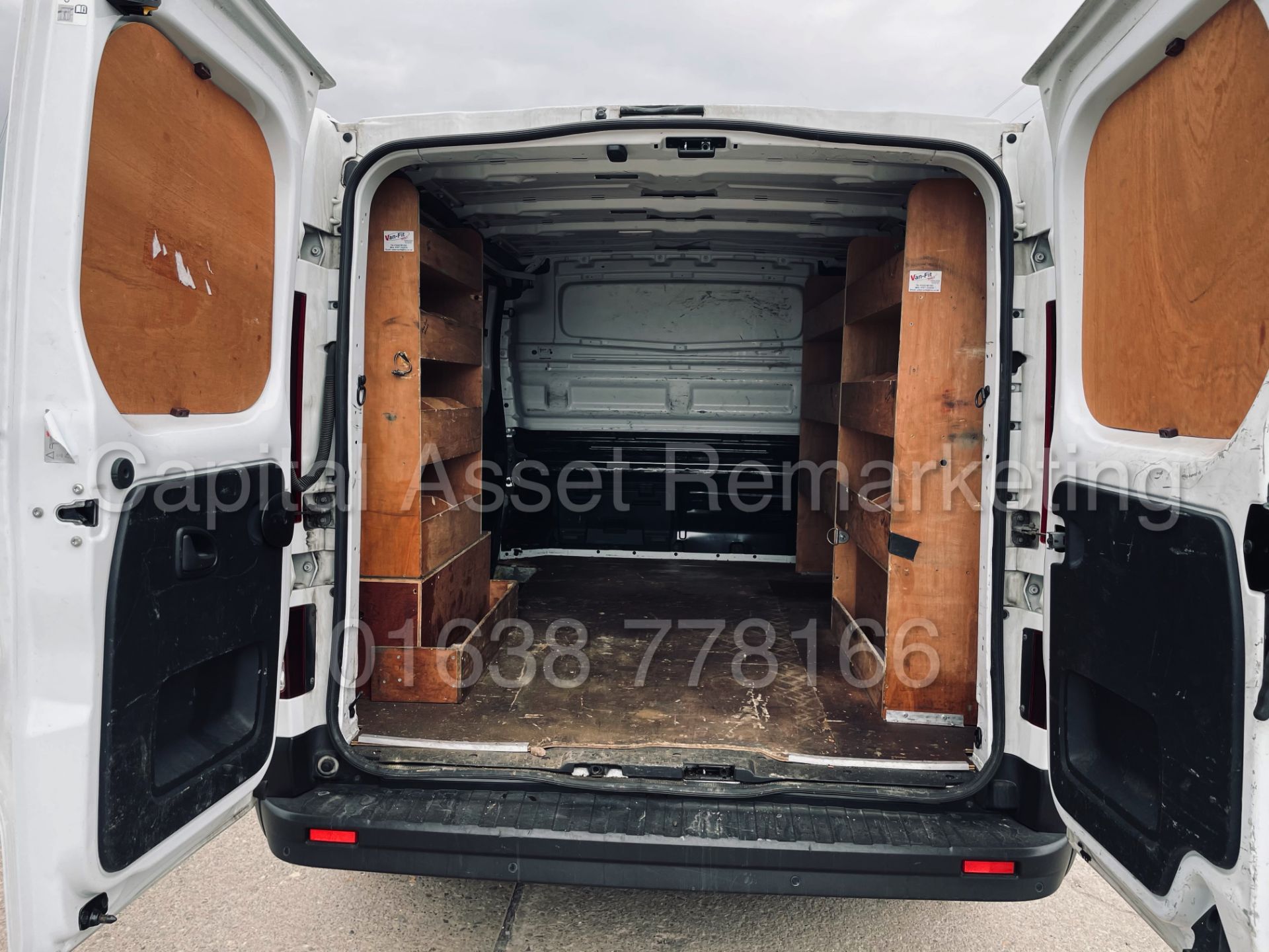 (On Sale) RENAULT TRAFIC *BUSINESS+ ENERGY* VAN (66 REG - EURO 6) '1.6 DCI - 6 SPEED' *A/C* (NO VAT) - Image 24 of 38