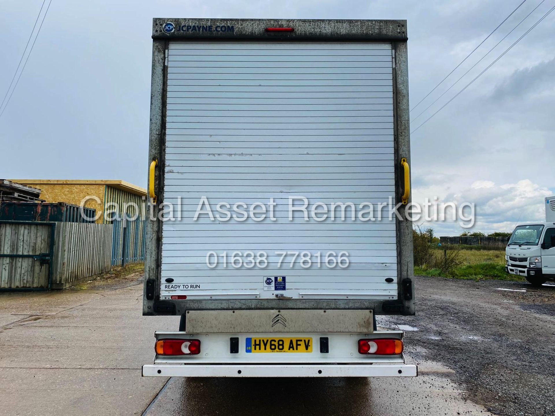 CITROEN RELAY 2.0 BLUE-HDI "14FT LUTON" 160BHP (2019 MODEL) EURO 6 - 1 OWNER *AC* ELEC PACK - CRUISE - Image 10 of 21