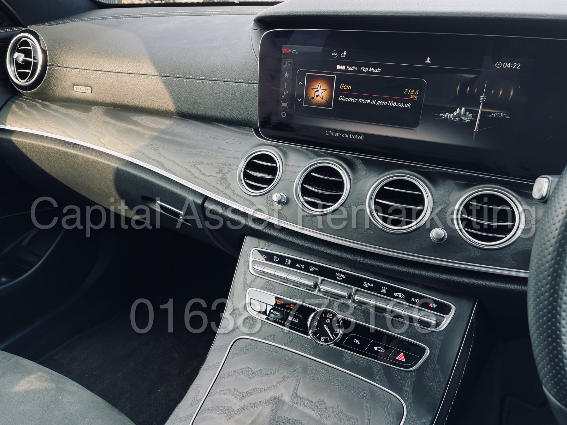 MERCEDES-BENZ E300DE *AMG LINE - ESTATE* DIESEL HYBRID (2020 MODEL) '9G TRONIC - SAT NAV' *WOW* - Image 44 of 53