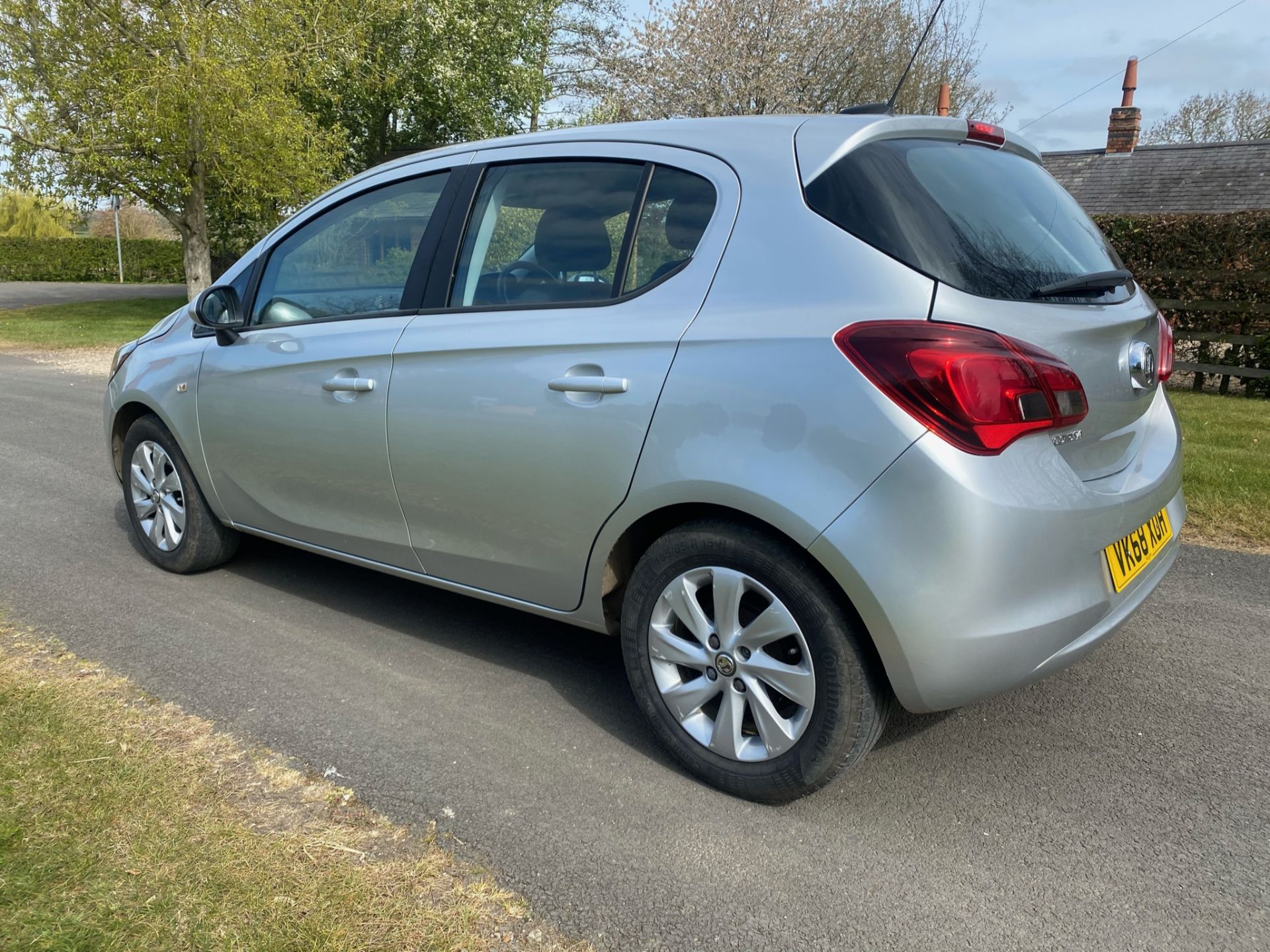 (RESERVE MET)VAUXHALL CORSA *DESIGN EDITION* 5 DOOR HATCHBACK (2019 - NEW MODEL) 1.4 PETROL - - Image 4 of 14