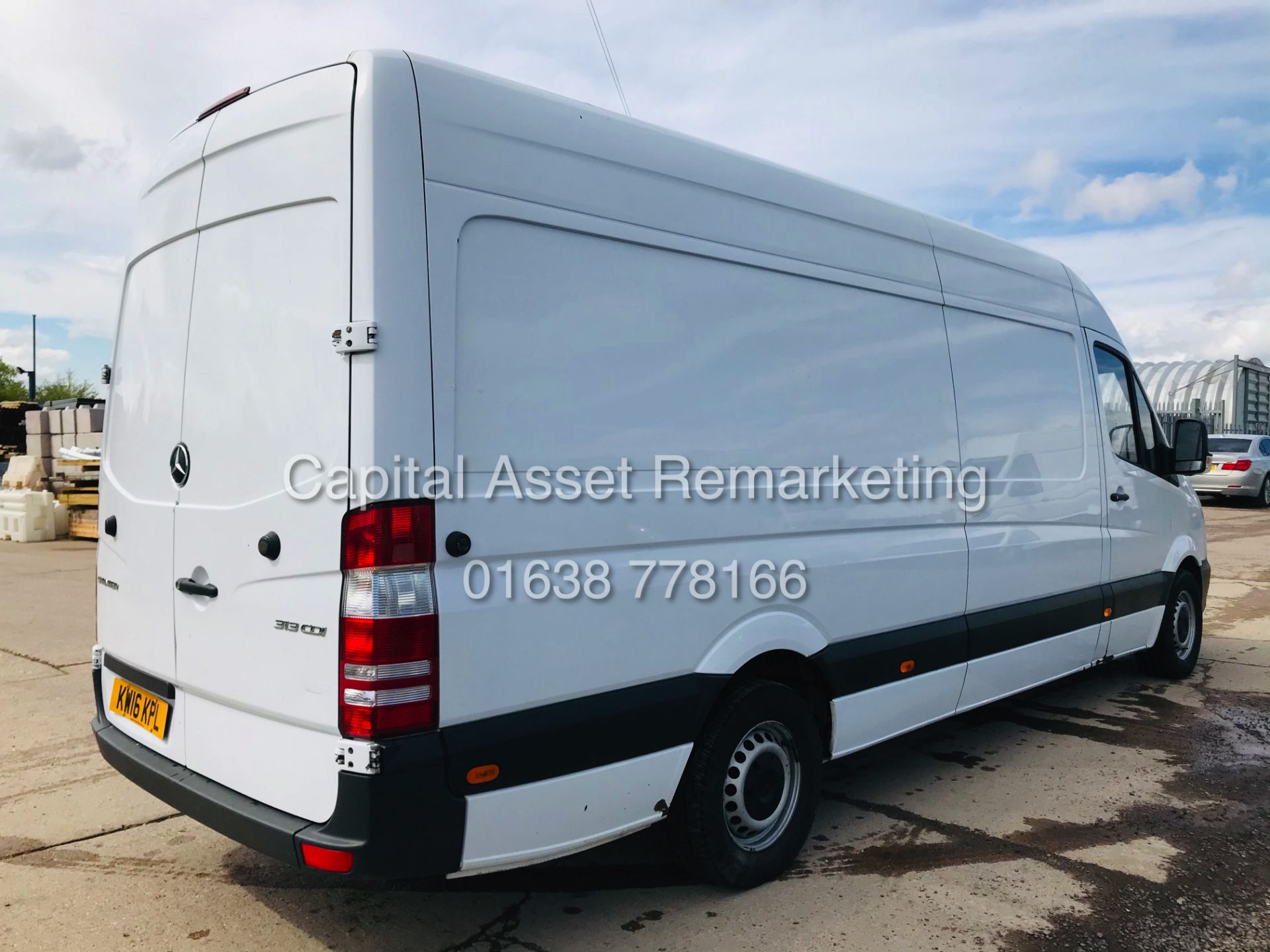(On Sale) MERCEDES SPRINTER 313CDI "130BHP" LWB (16 REG) 1 OWNER - ONLY CARRIED LIGHT LOADS - CRUISE - Image 9 of 21