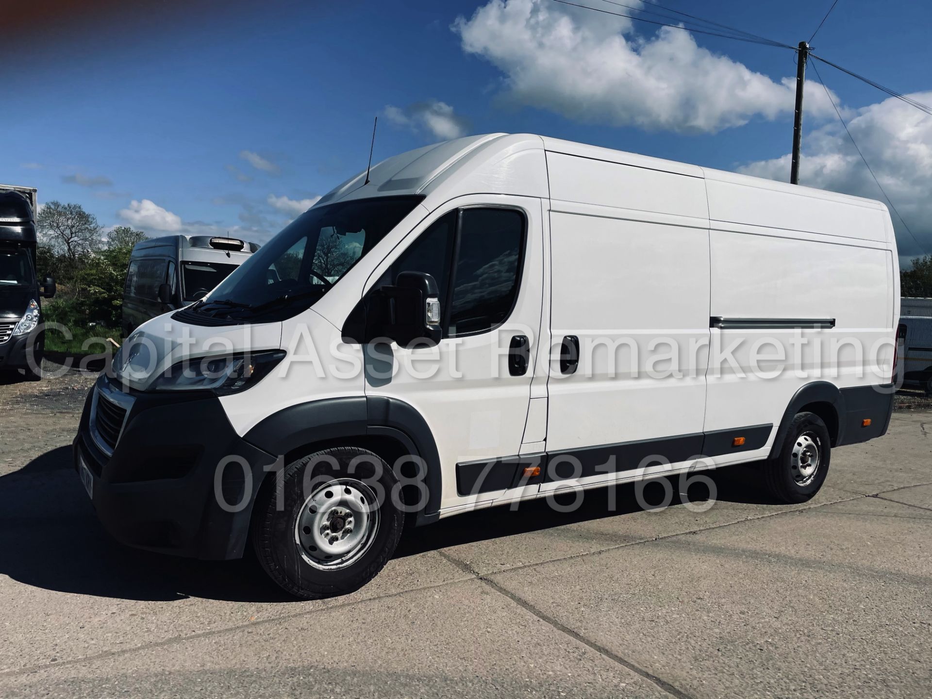 PEUGEOT BOXER 435 *PROFESSIONAL* L4 - XLWB HI-ROOF (2018 -EURO 6) '2.0 BLUE HDI - 130 BHP - 6 SPEED' - Image 7 of 43