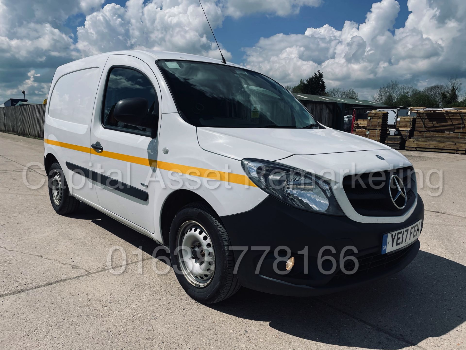 (On Sale) MERCEDES-BENZ CITAN 109 CDI *LWB - PANEL VAN* (2017-EURO 6) 1.5 CDI (1 OWNER - FSH) - Image 3 of 38