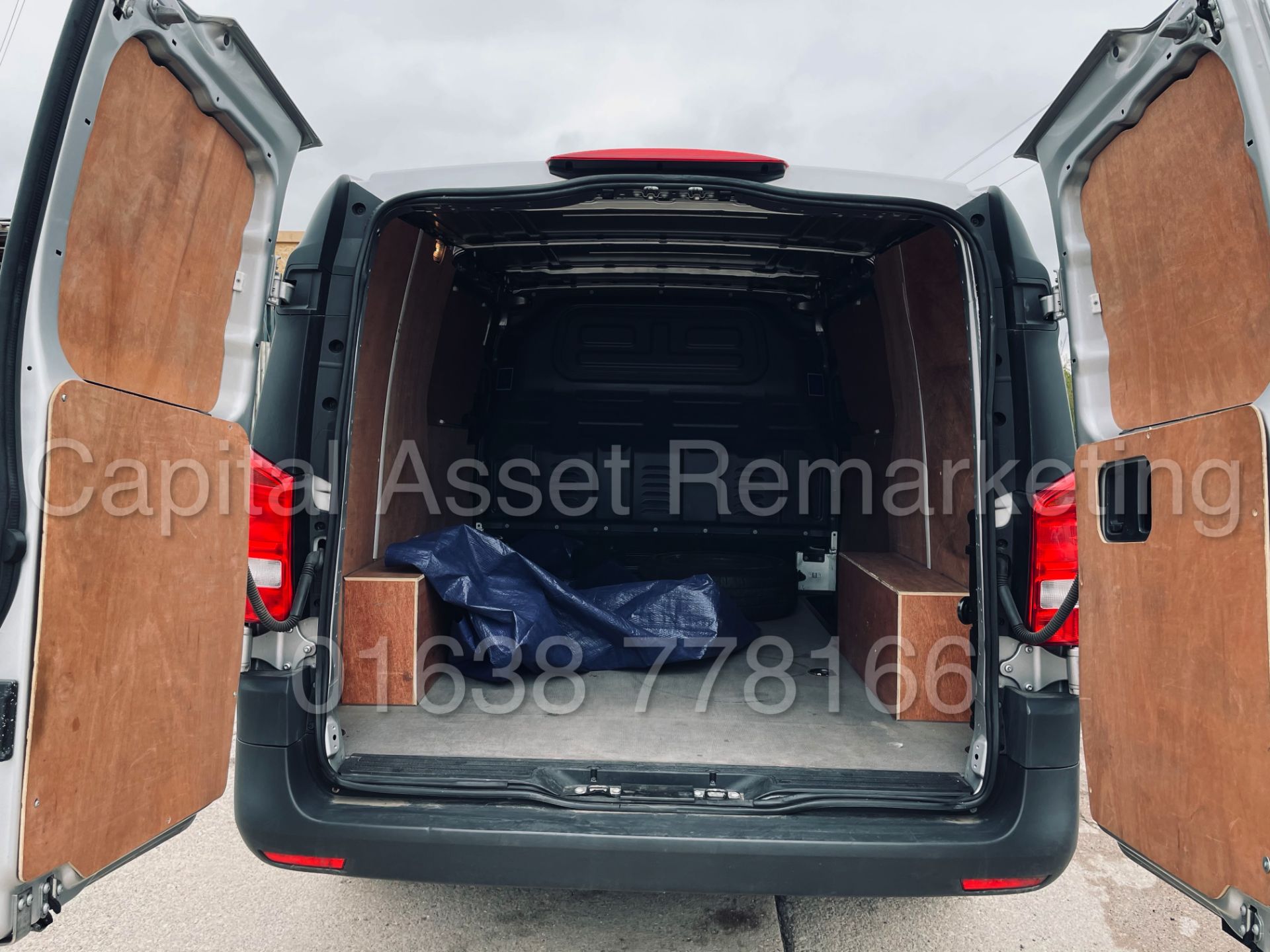 MERCEDES-BENZ VITO 111 CDI *LWB - PANEL VAN* (2018 - EURO 6) '113 BHP - 6 SPEED' *61,000 MILES* - Image 24 of 41