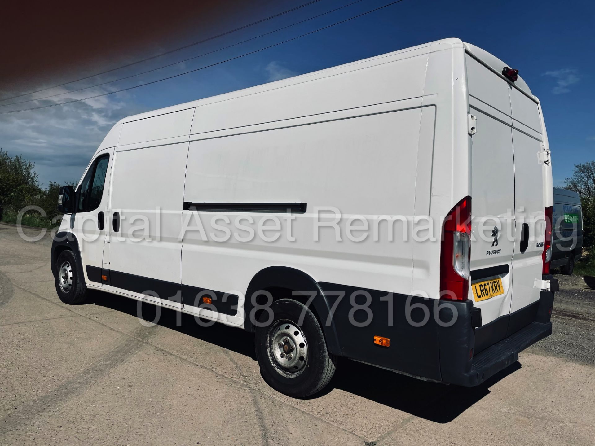 PEUGEOT BOXER 435 *PROFESSIONAL* L4 - XLWB HI-ROOF (2018 -EURO 6) '2.0 BLUE HDI - 130 BHP - 6 SPEED' - Image 9 of 43